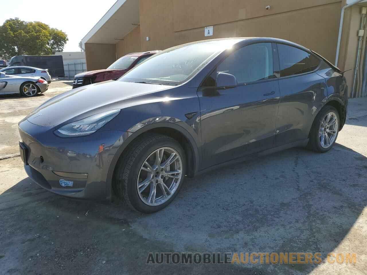 5YJYGDEE0MF094902 TESLA MODEL Y 2021