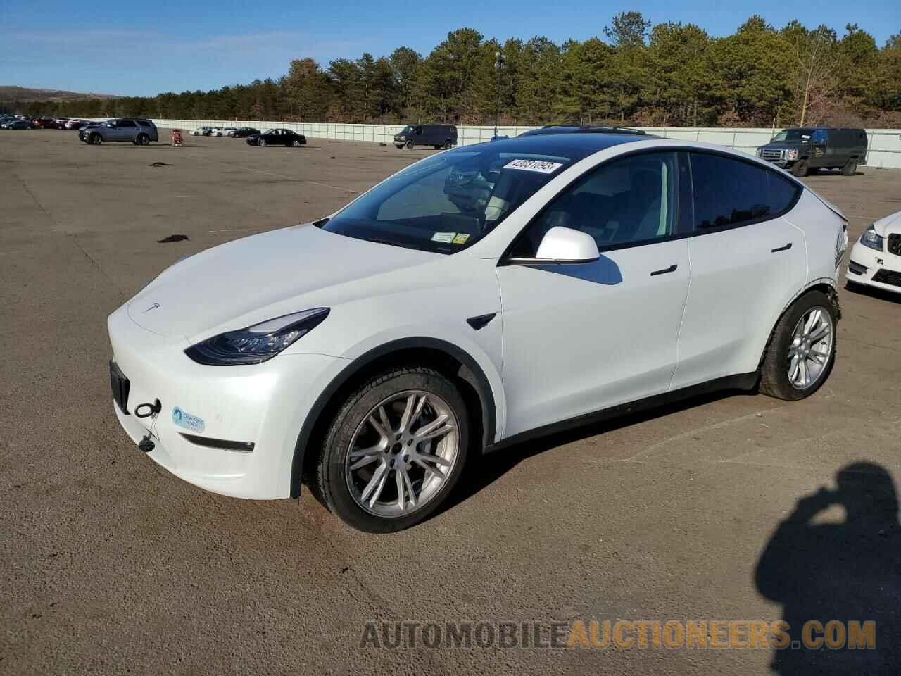 5YJYGDEE0MF106076 TESLA MODEL Y 2021