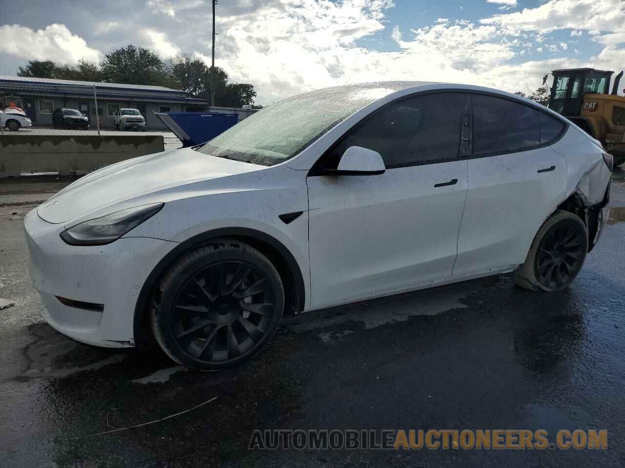 5YJYGDEE0MF108779 TESLA MODEL Y 2021