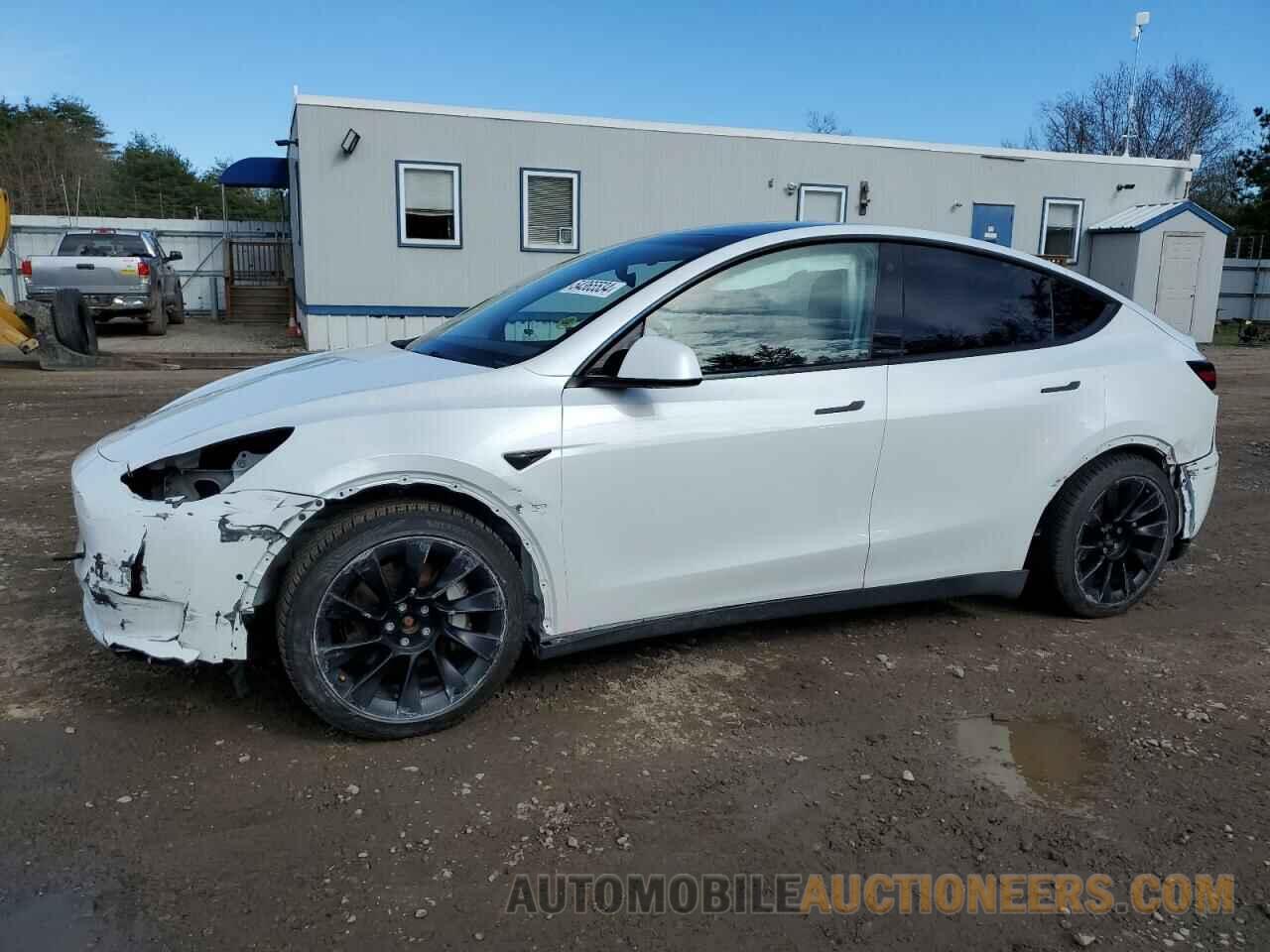 5YJYGDEE0MF119815 TESLA MODEL Y 2021