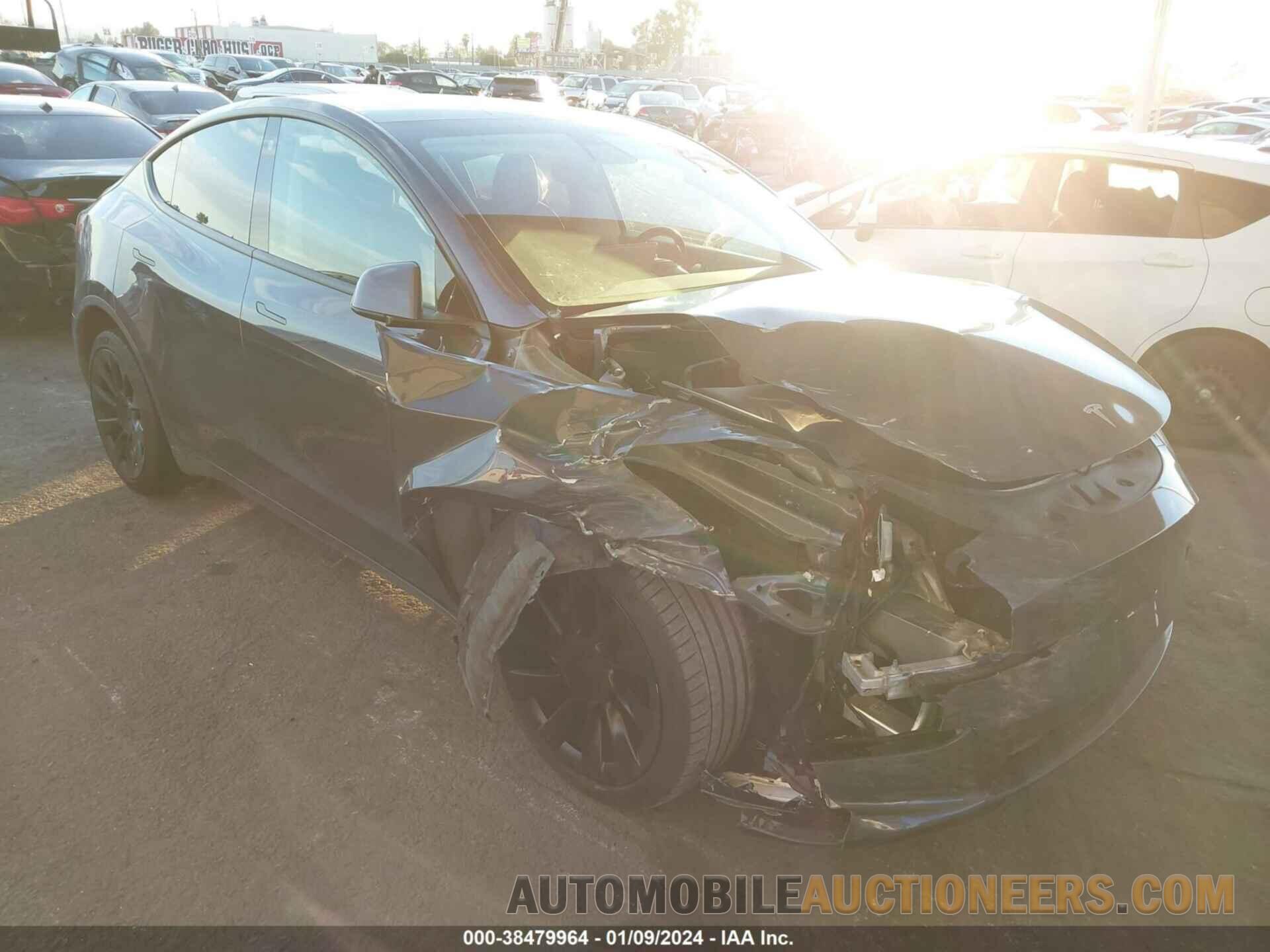 5YJYGDEE0MF160588 TESLA MODEL Y 2021