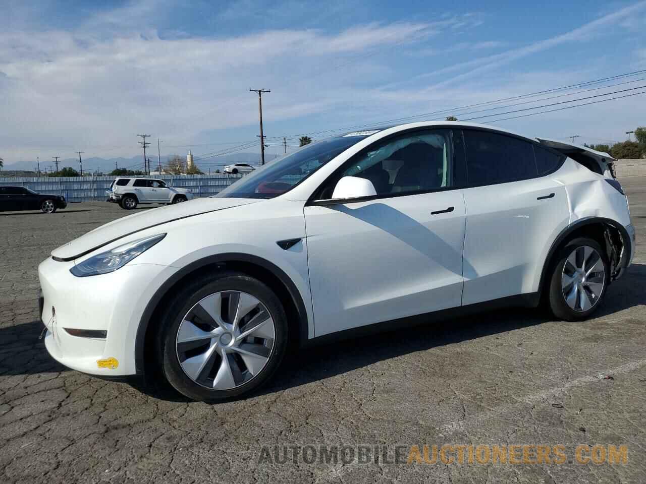 5YJYGDEE0MF173129 TESLA MODEL Y 2021