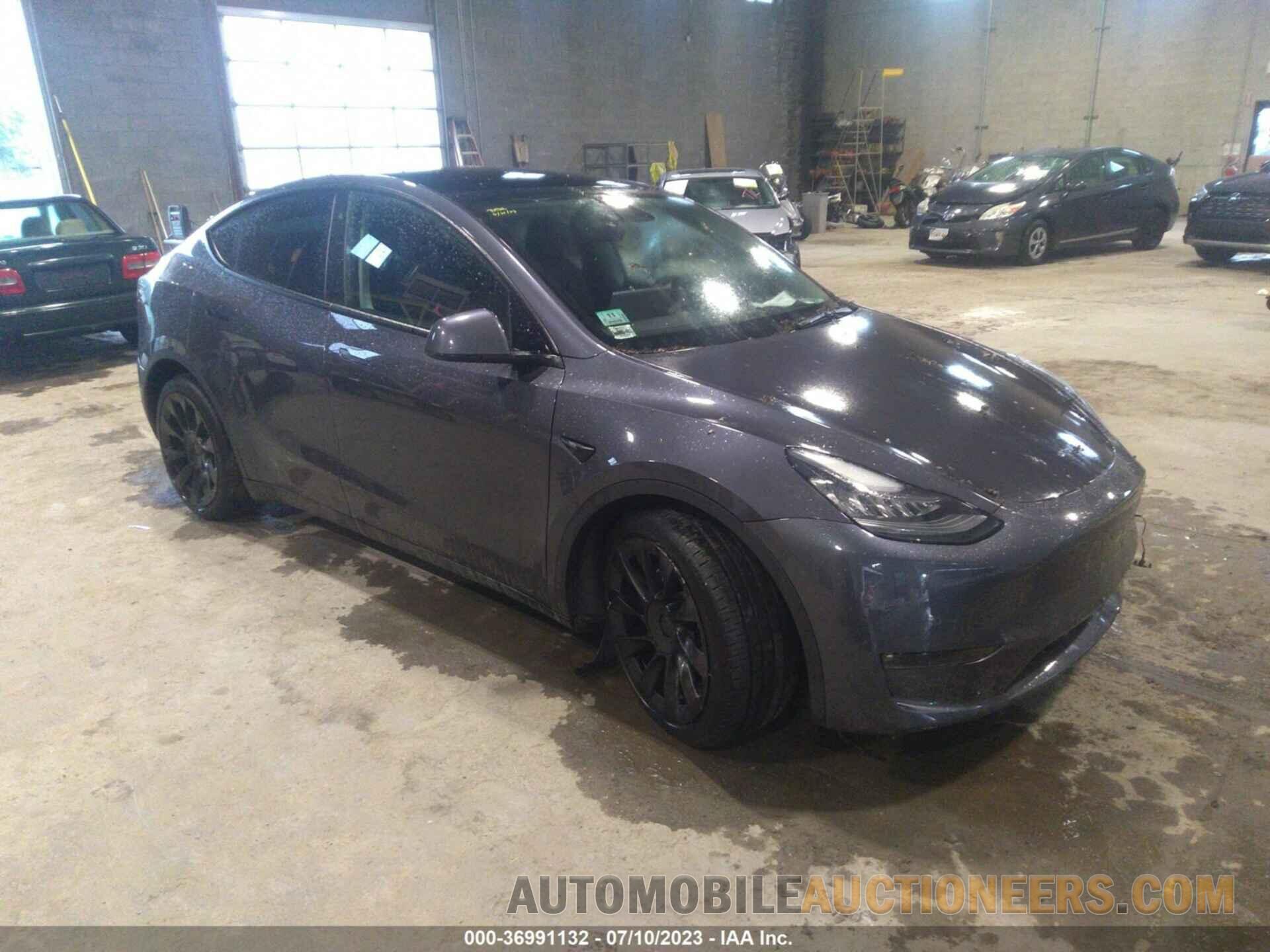 5YJYGDEE0MF196412 TESLA MODEL Y 2021