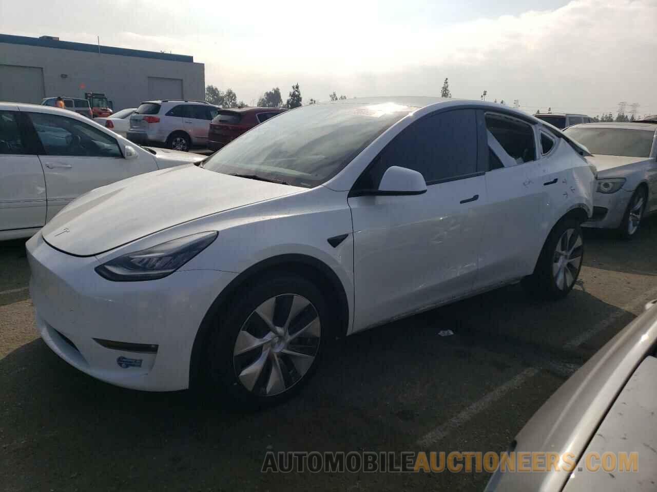 5YJYGDEE0MF204153 TESLA MODEL Y 2021