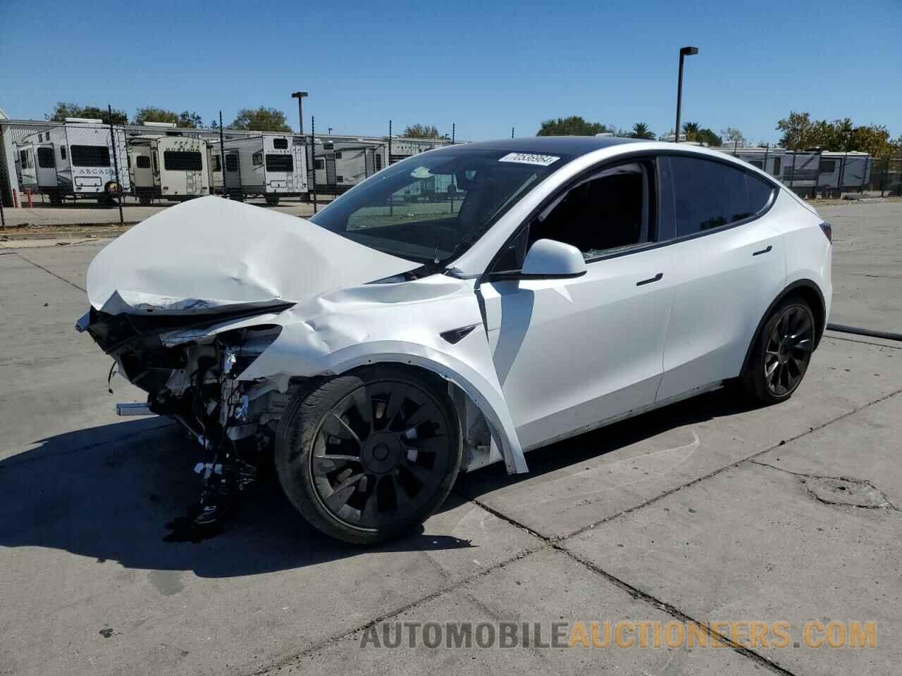 5YJYGDEE0MF218697 TESLA MODEL Y 2021