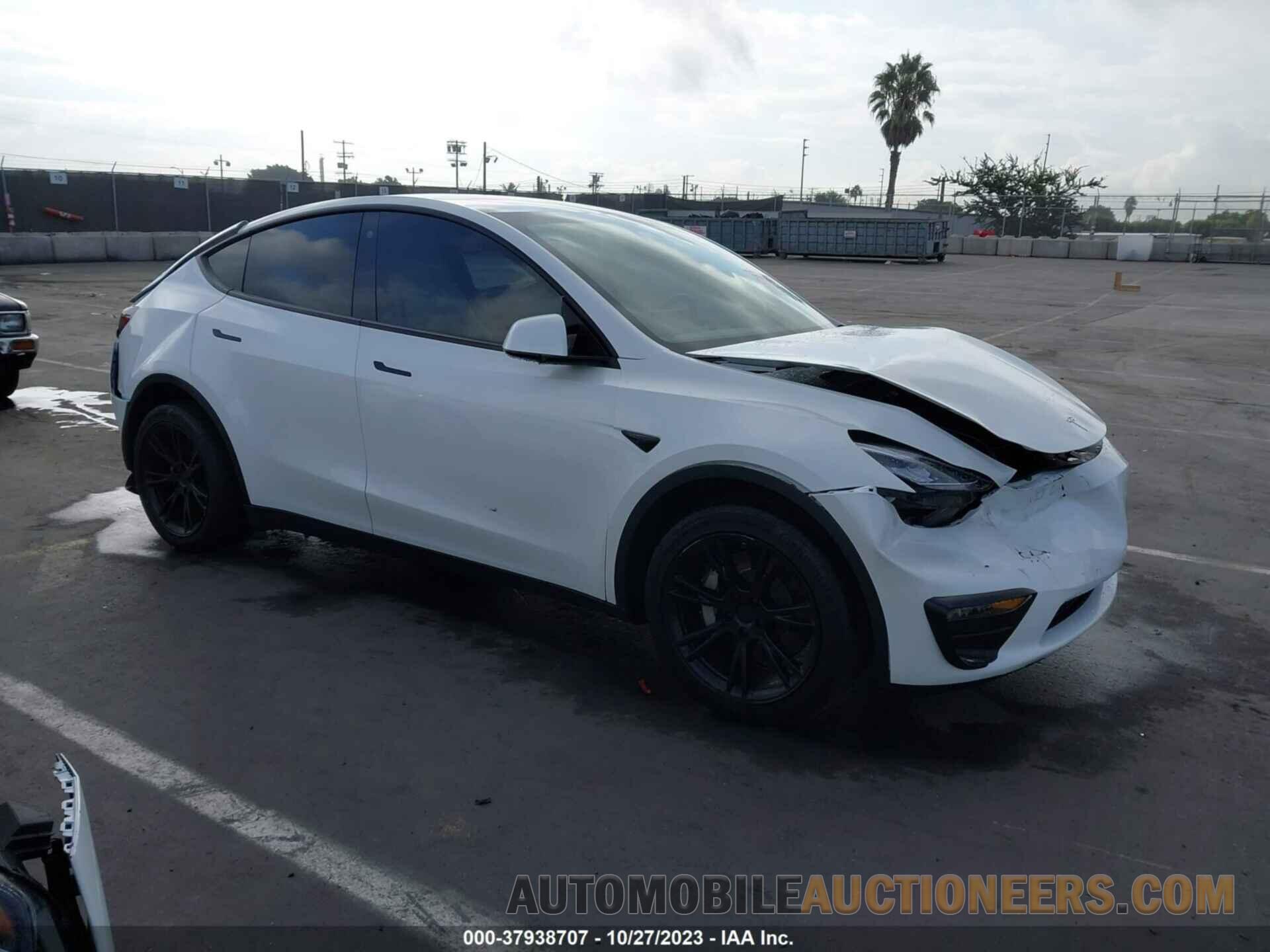 5YJYGDEE0MF228520 TESLA MODEL Y 2021