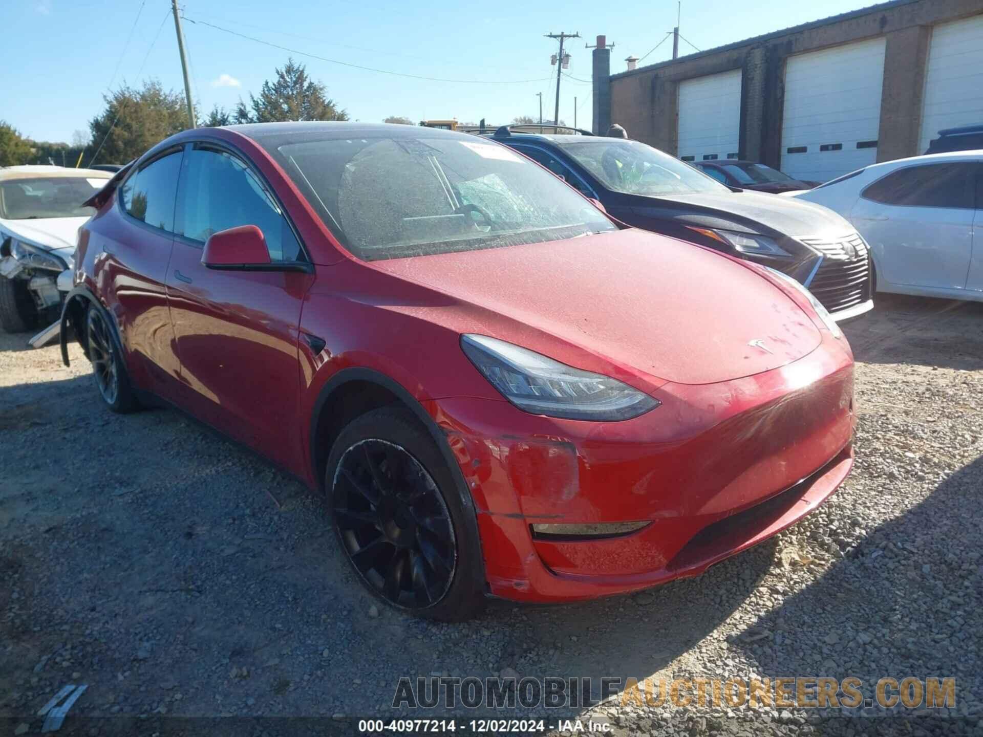 5YJYGDEE0MF300199 TESLA MODEL Y 2021