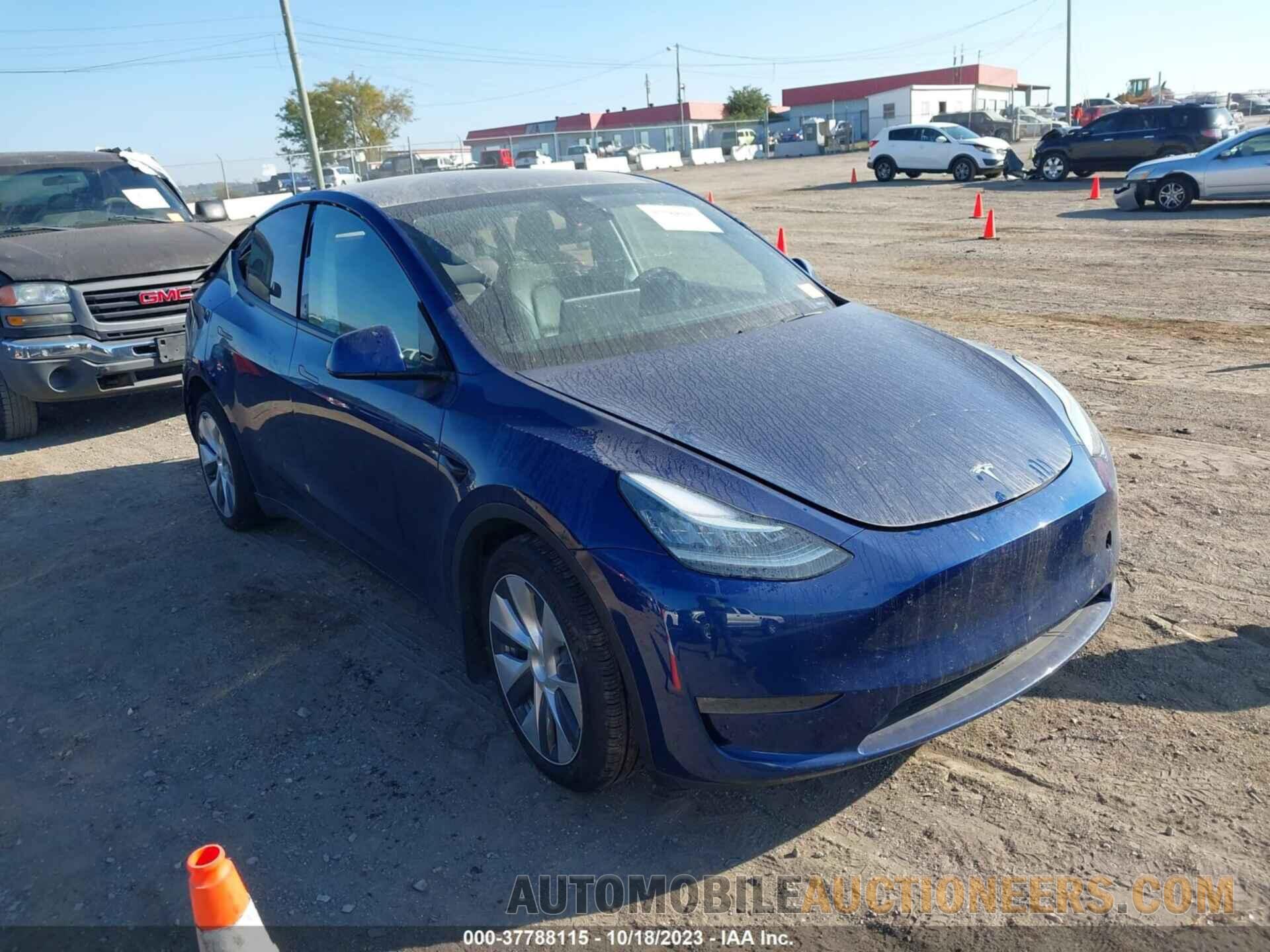 5YJYGDEE1LF009032 TESLA MODEL Y 2020