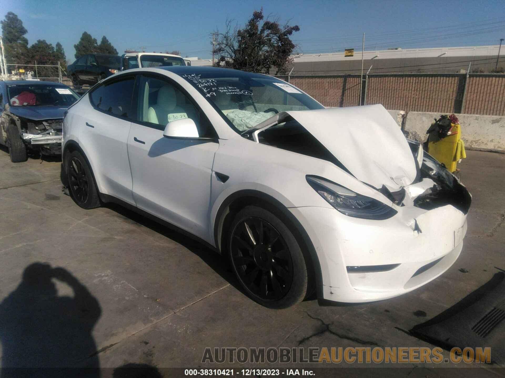 5YJYGDEE1LF020127 TESLA MODEL Y 2020