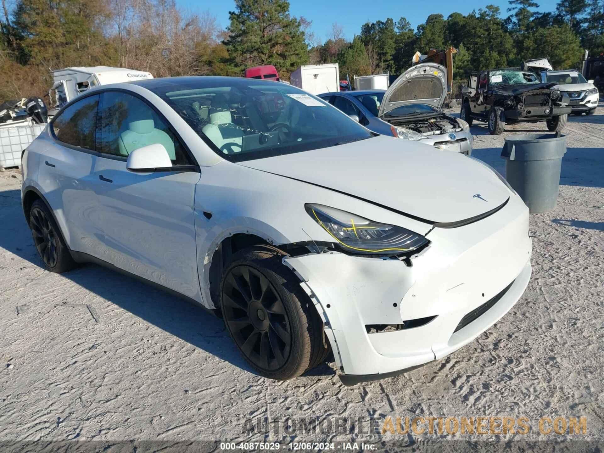 5YJYGDEE1MF061276 TESLA MODEL Y 2021