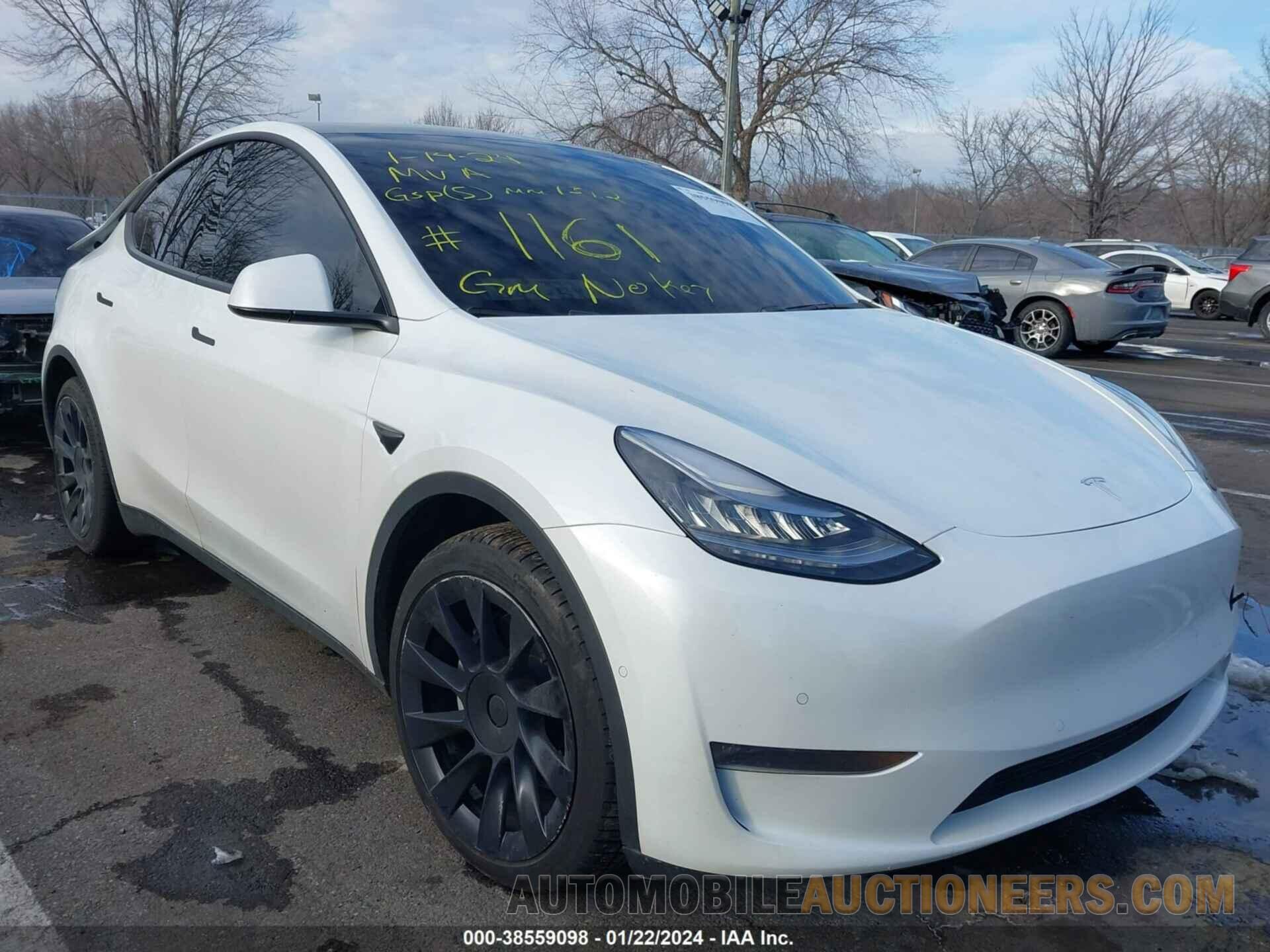 5YJYGDEE1MF071161 TESLA MODEL Y 2021