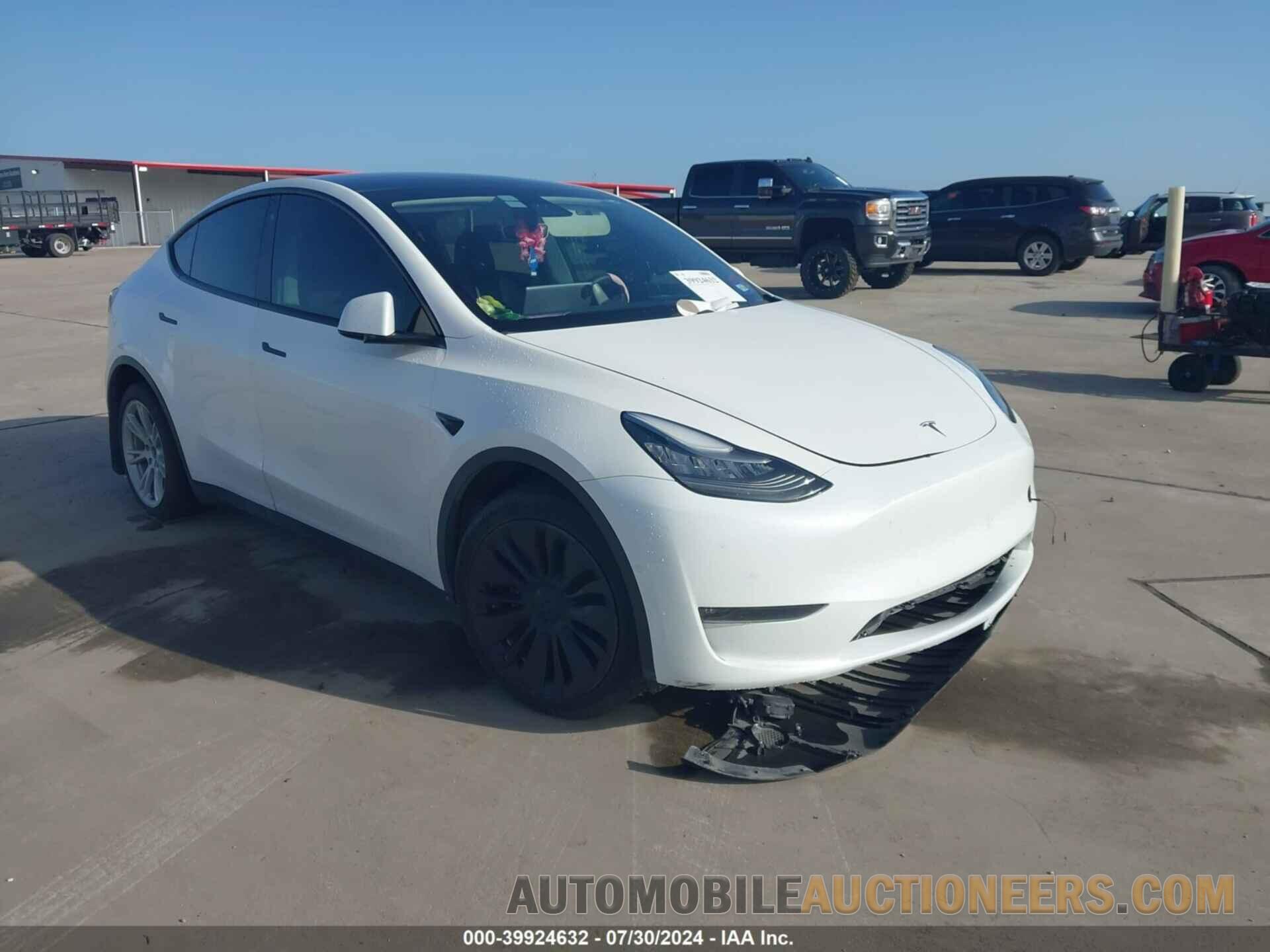 5YJYGDEE1MF072021 TESLA MODEL Y 2021