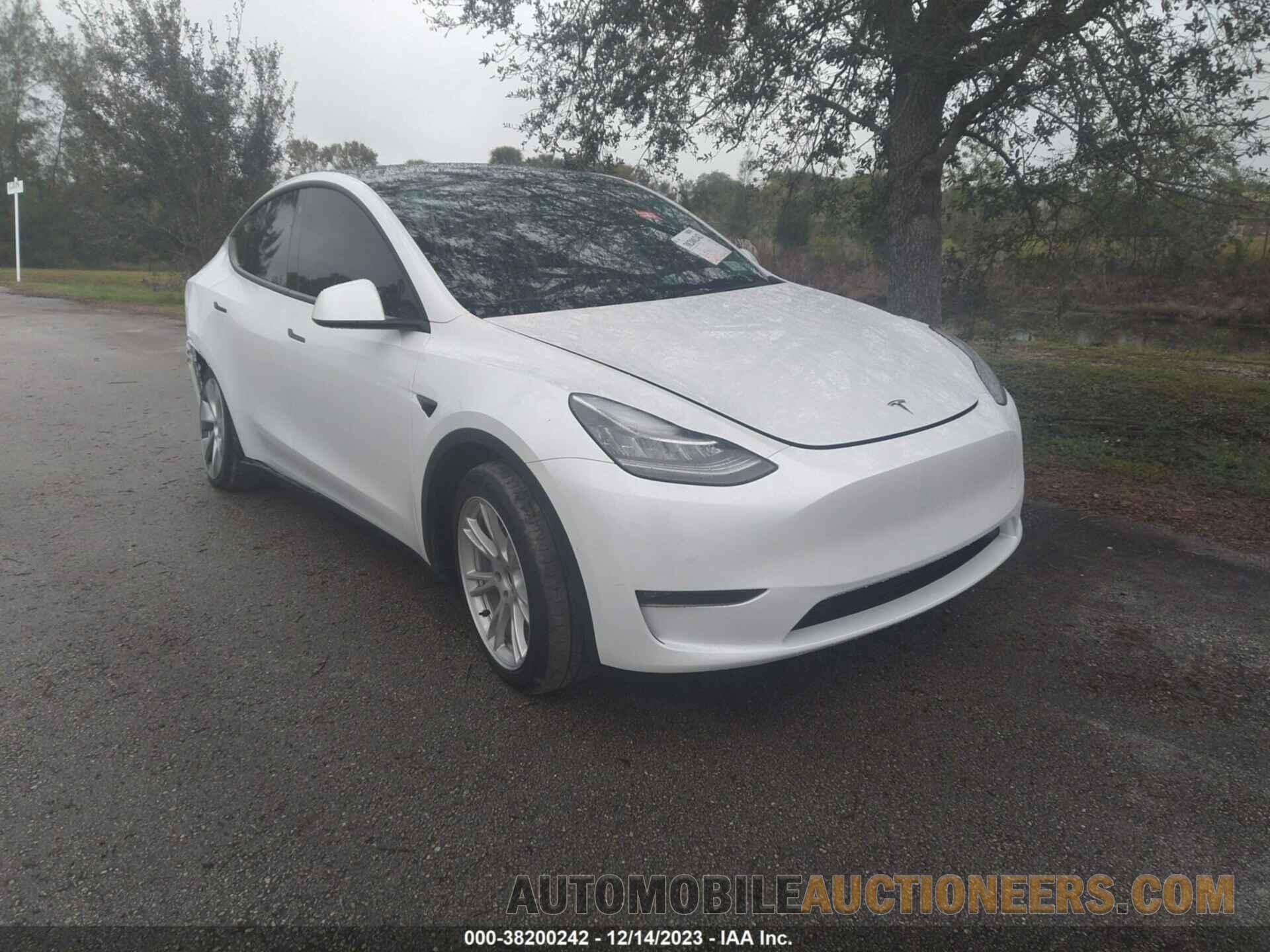 5YJYGDEE1MF082502 TESLA MODEL Y 2021