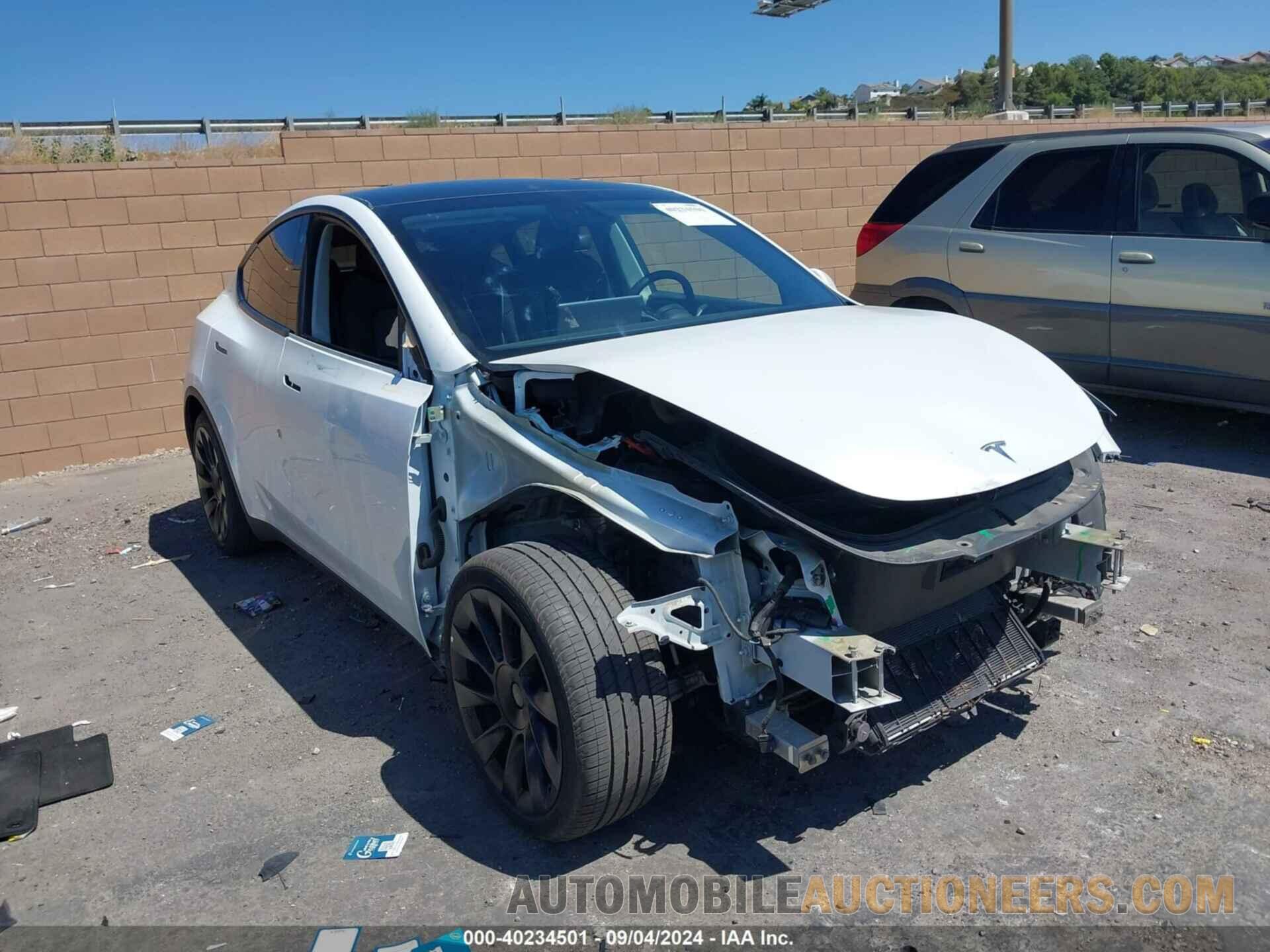 5YJYGDEE1MF097792 TESLA MODEL Y 2021