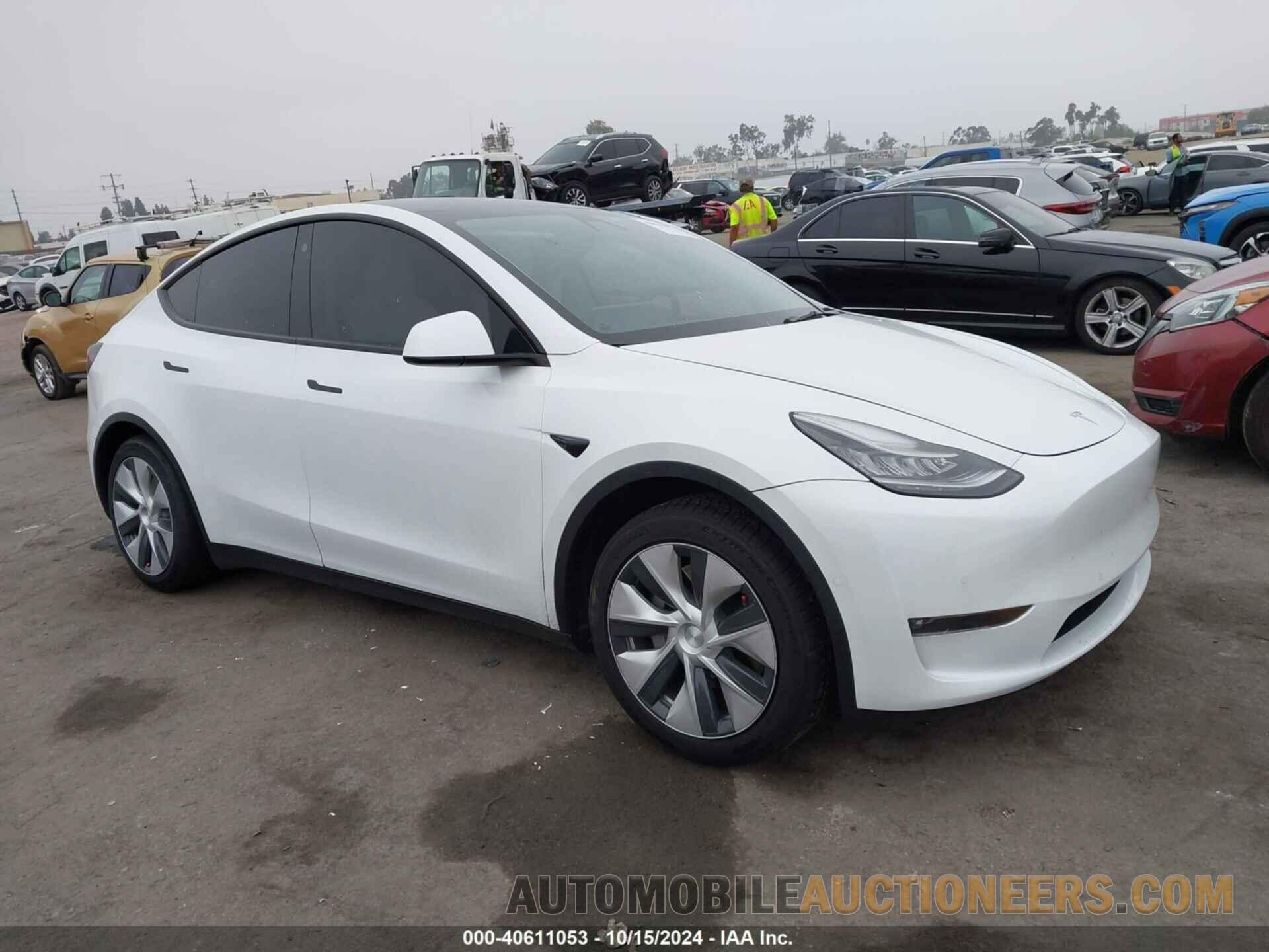 5YJYGDEE1MF118060 TESLA MODEL Y 2021