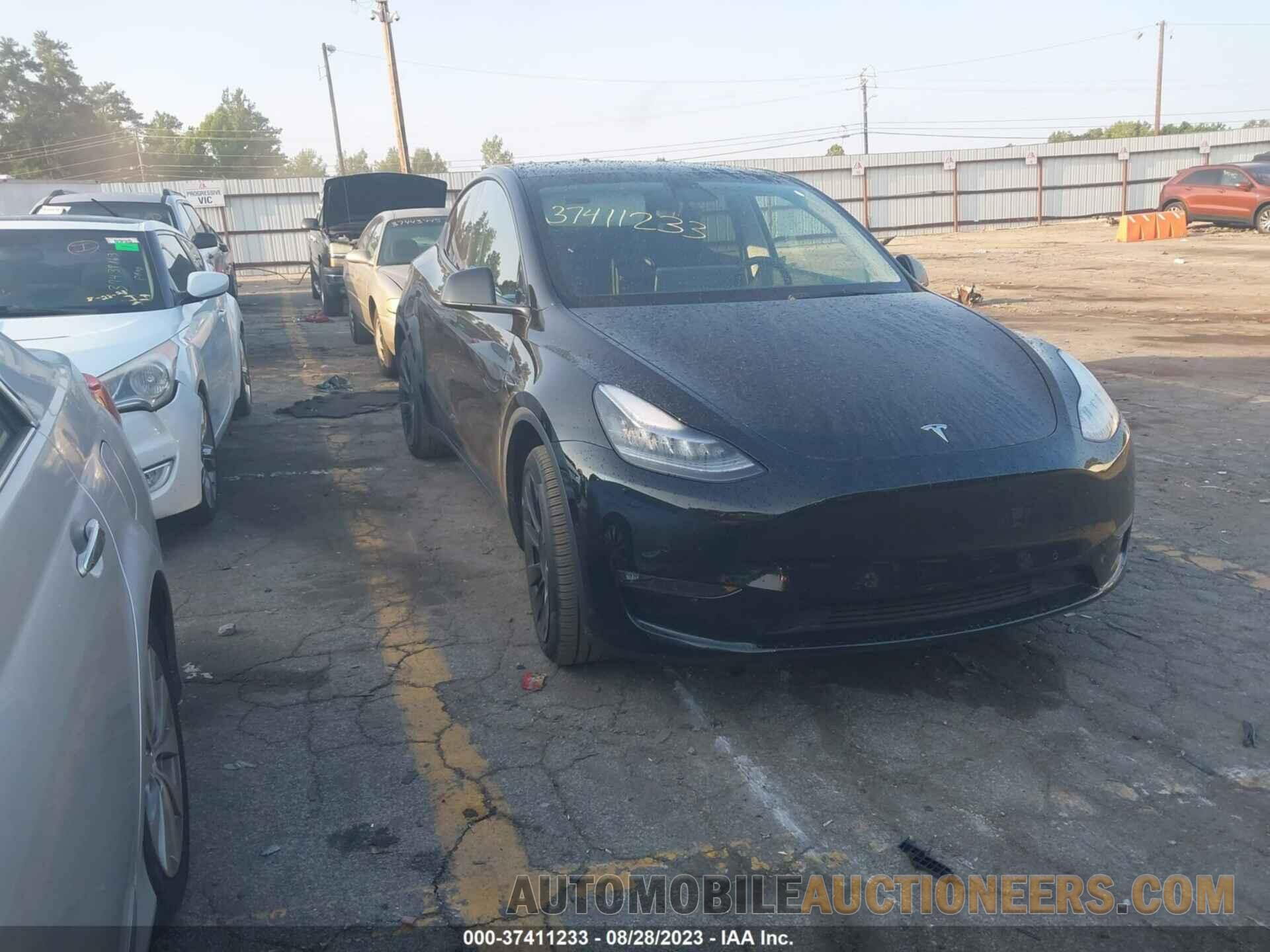 5YJYGDEE1MF125672 TESLA MODEL Y 2021