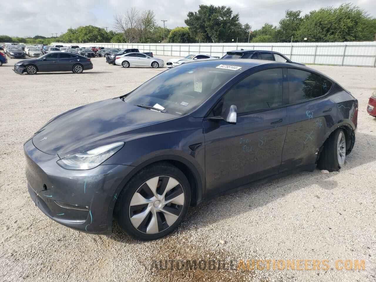 5YJYGDEE1MF198444 TESLA MODEL Y 2021