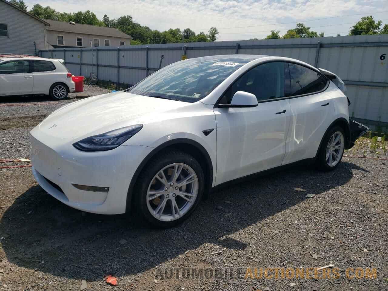 5YJYGDEE1MF200001 TESLA MODEL Y 2021