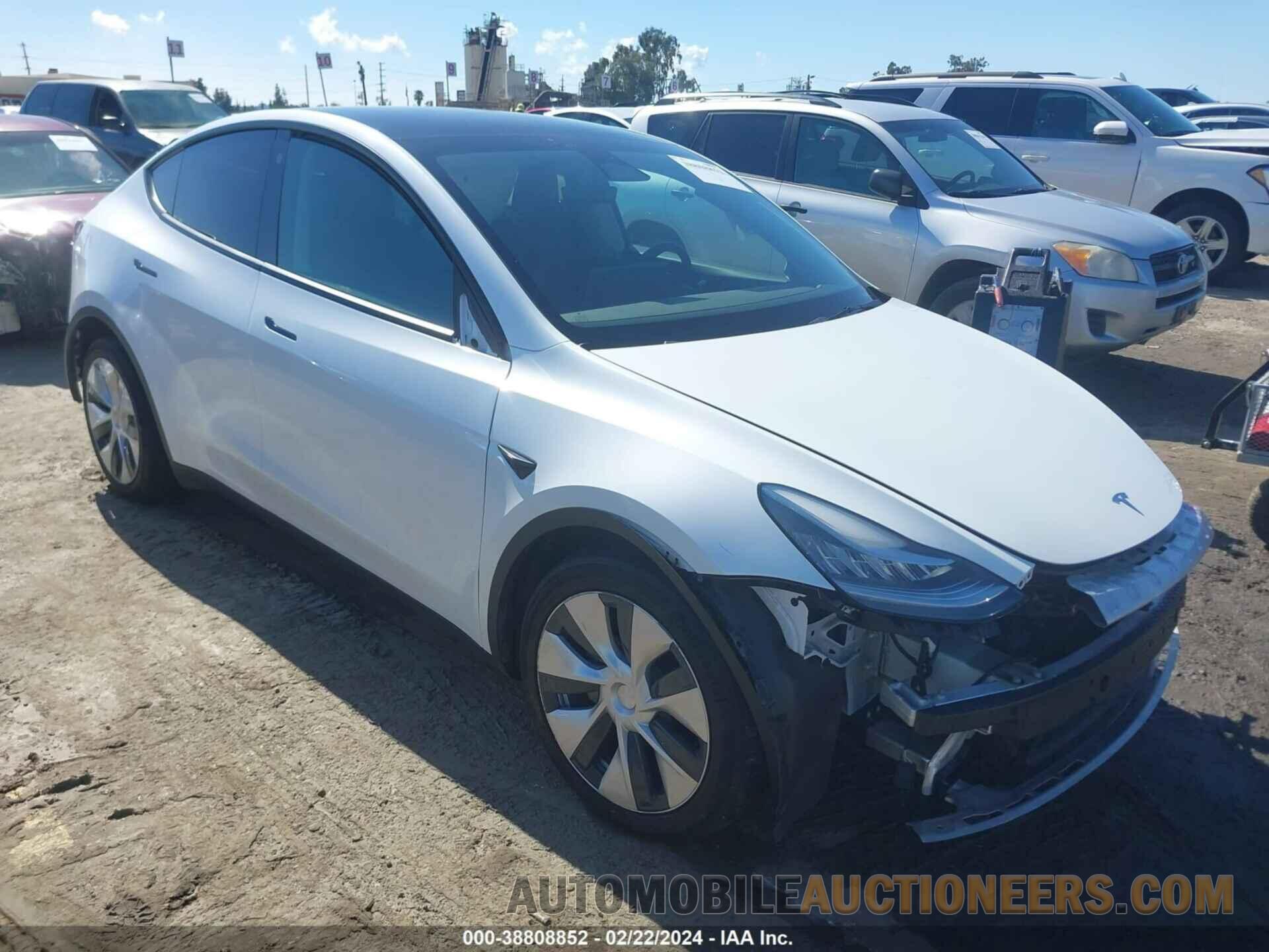 5YJYGDEE1MF219163 TESLA MODEL Y 2021