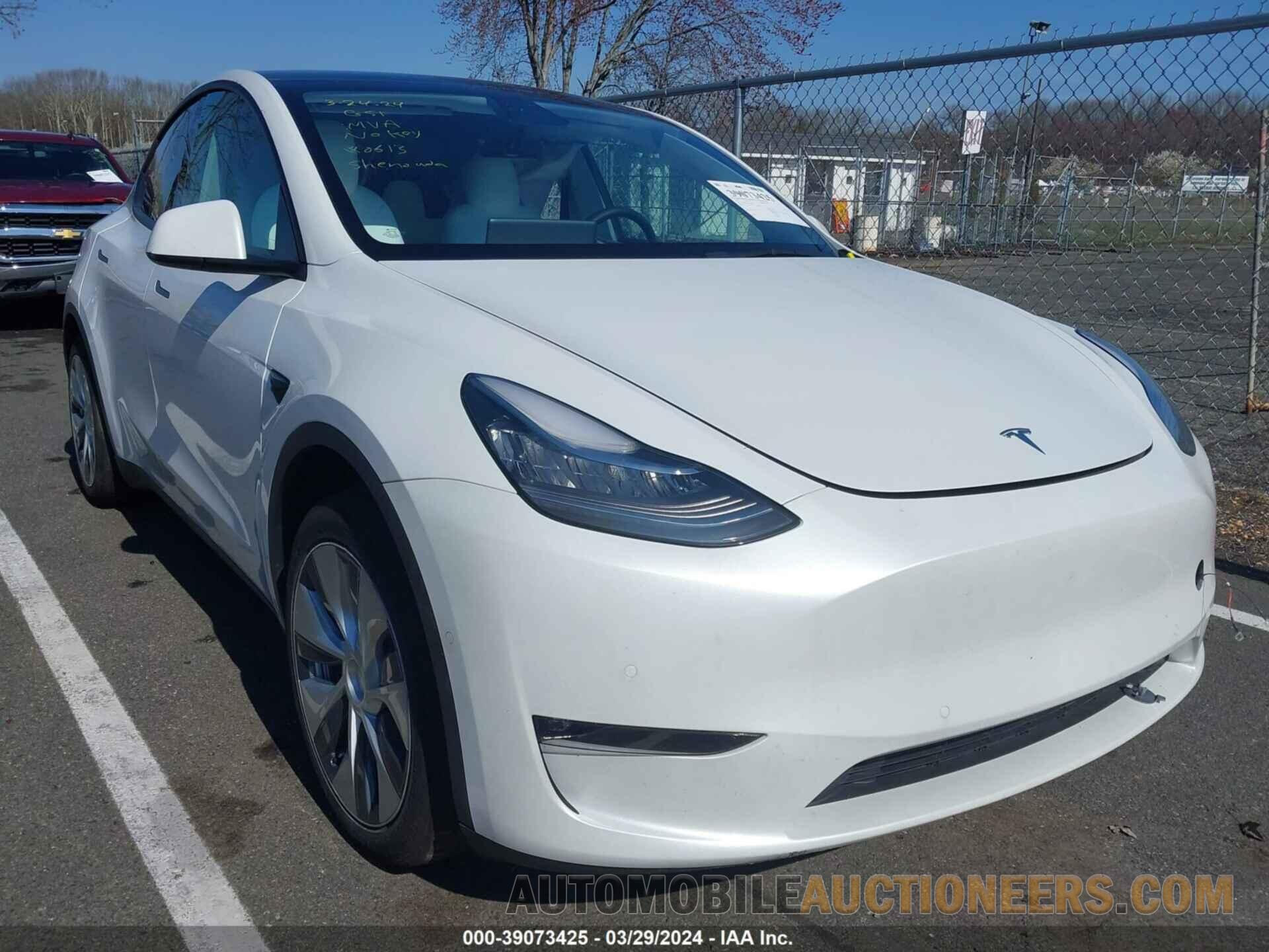 5YJYGDEE1MF240613 TESLA MODEL Y 2021