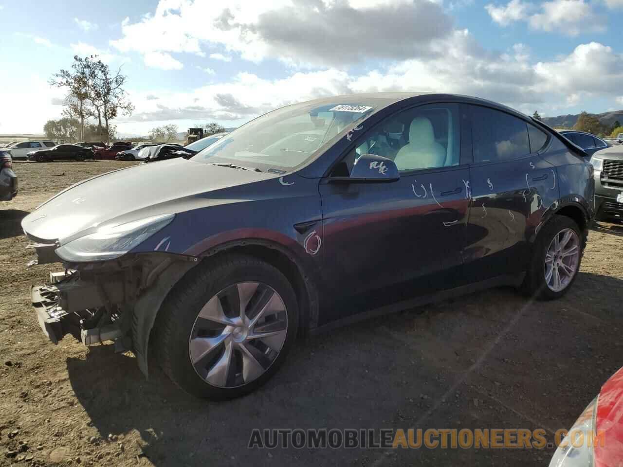 5YJYGDEE1MF277158 TESLA MODEL Y 2021