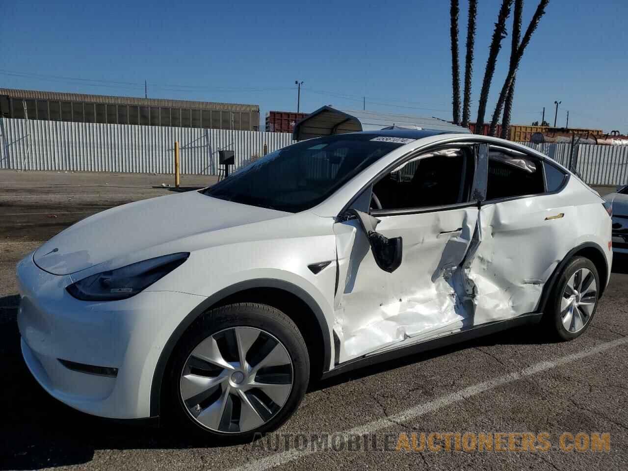 5YJYGDEE2LF010805 TESLA MODEL Y 2020