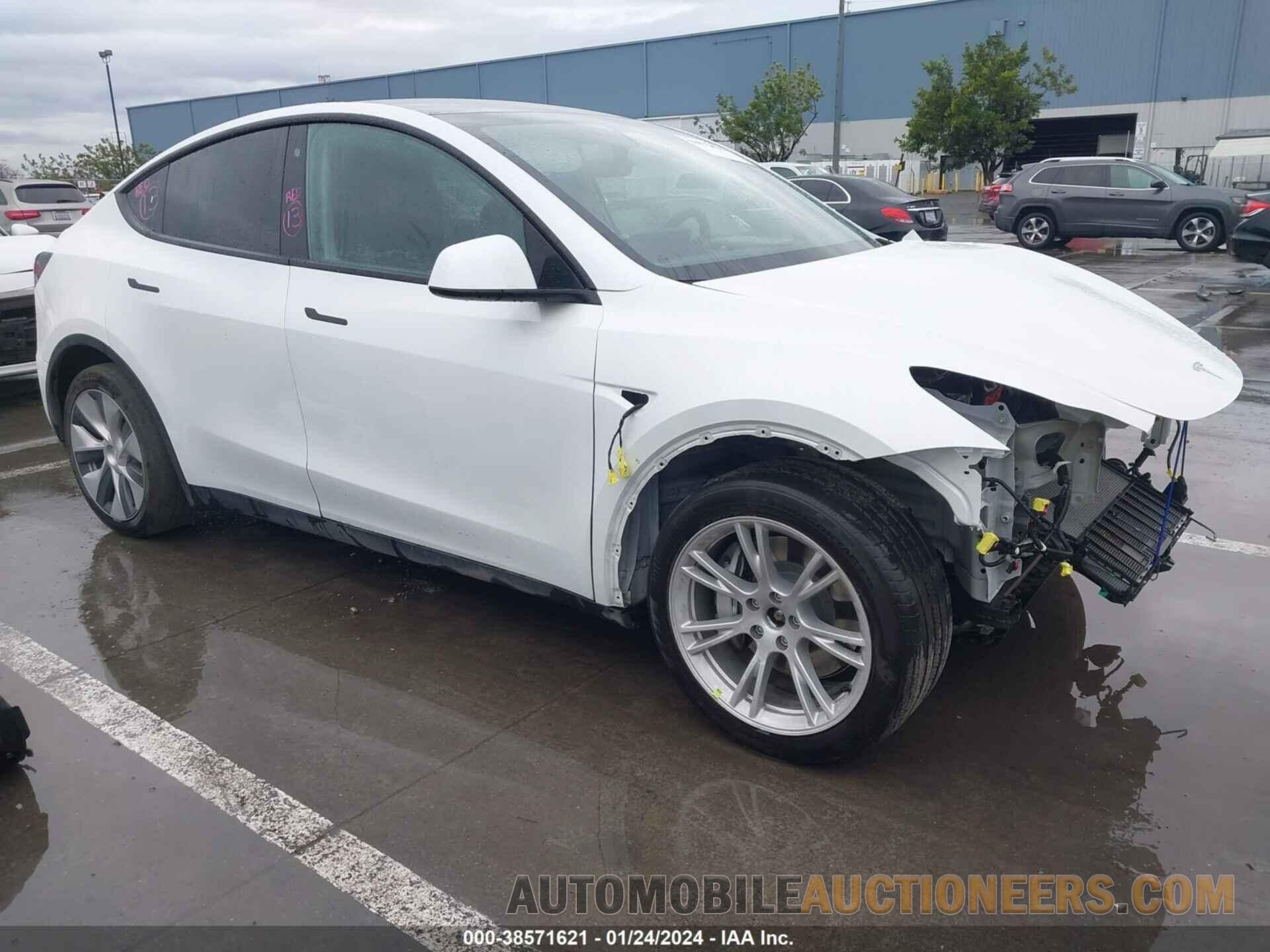 5YJYGDEE2LF016913 TESLA MODEL Y 2020