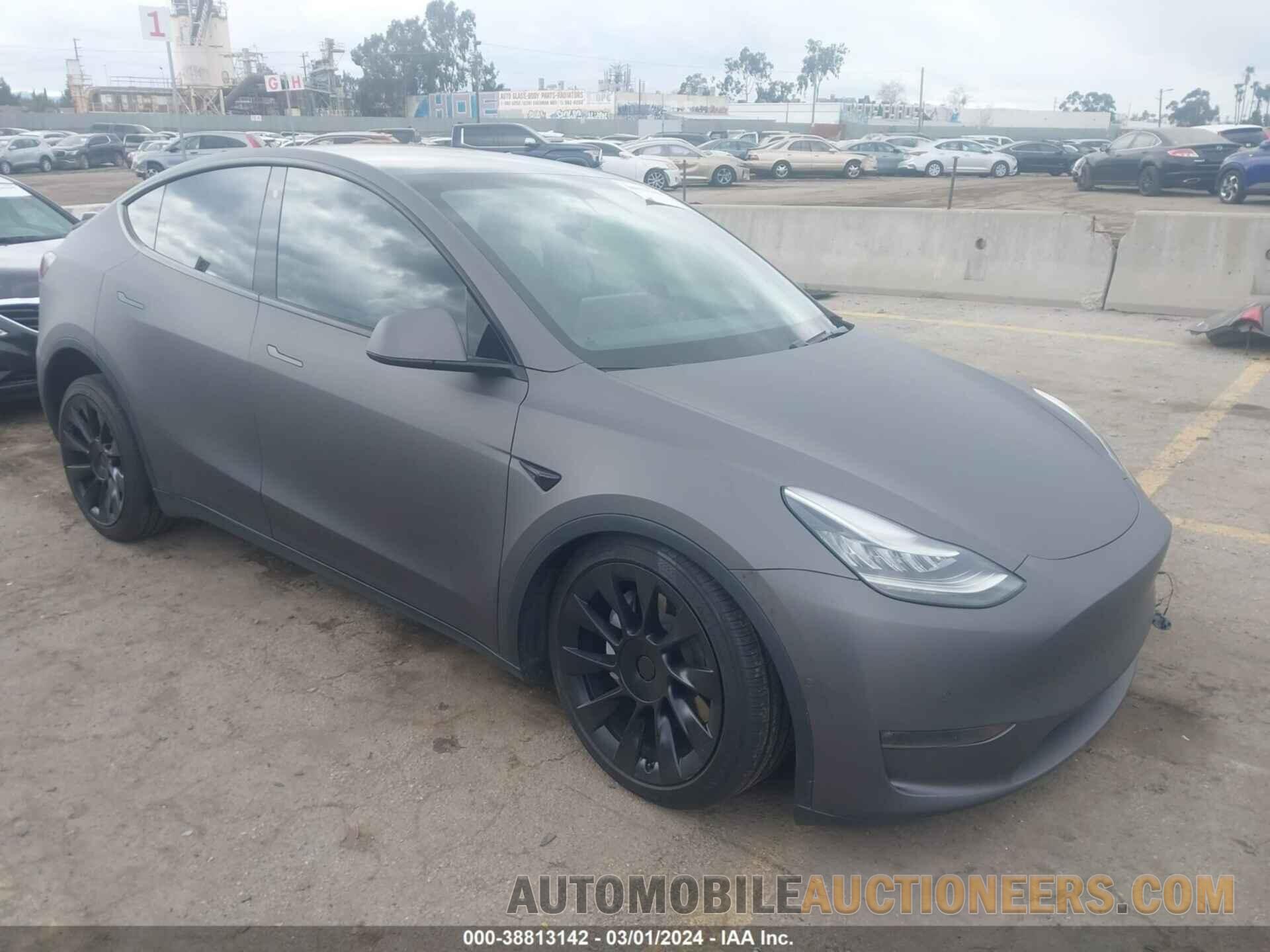 5YJYGDEE2LF022906 TESLA MODEL Y 2020