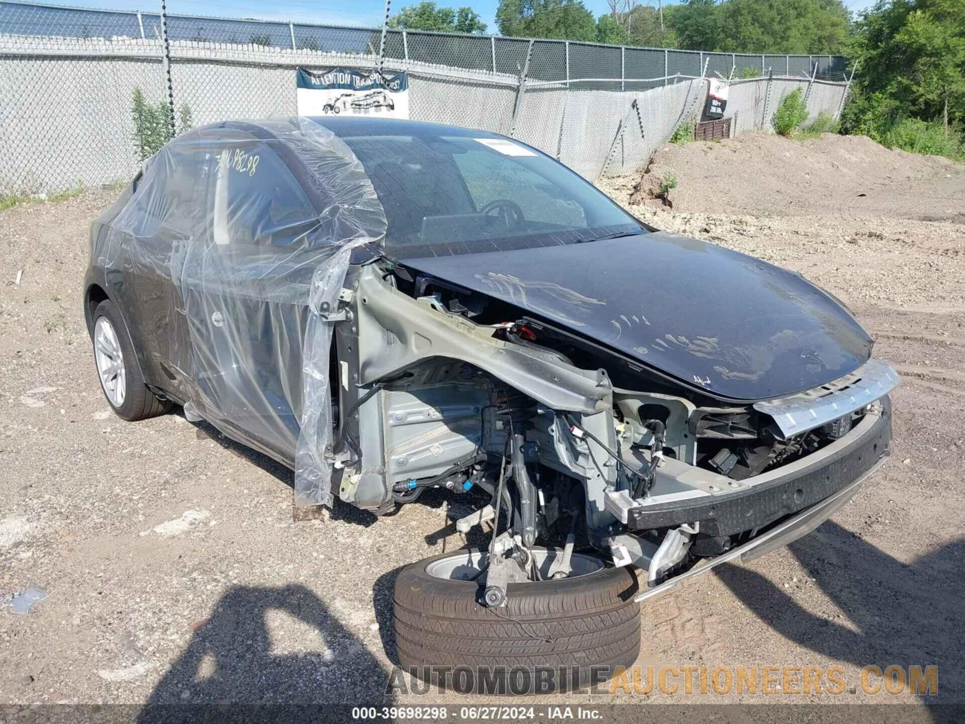 5YJYGDEE2LF037275 TESLA MODEL Y 2020