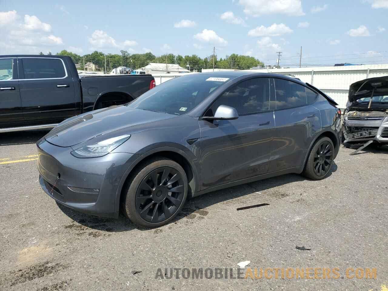 5YJYGDEE2LF039284 TESLA MODEL Y 2020