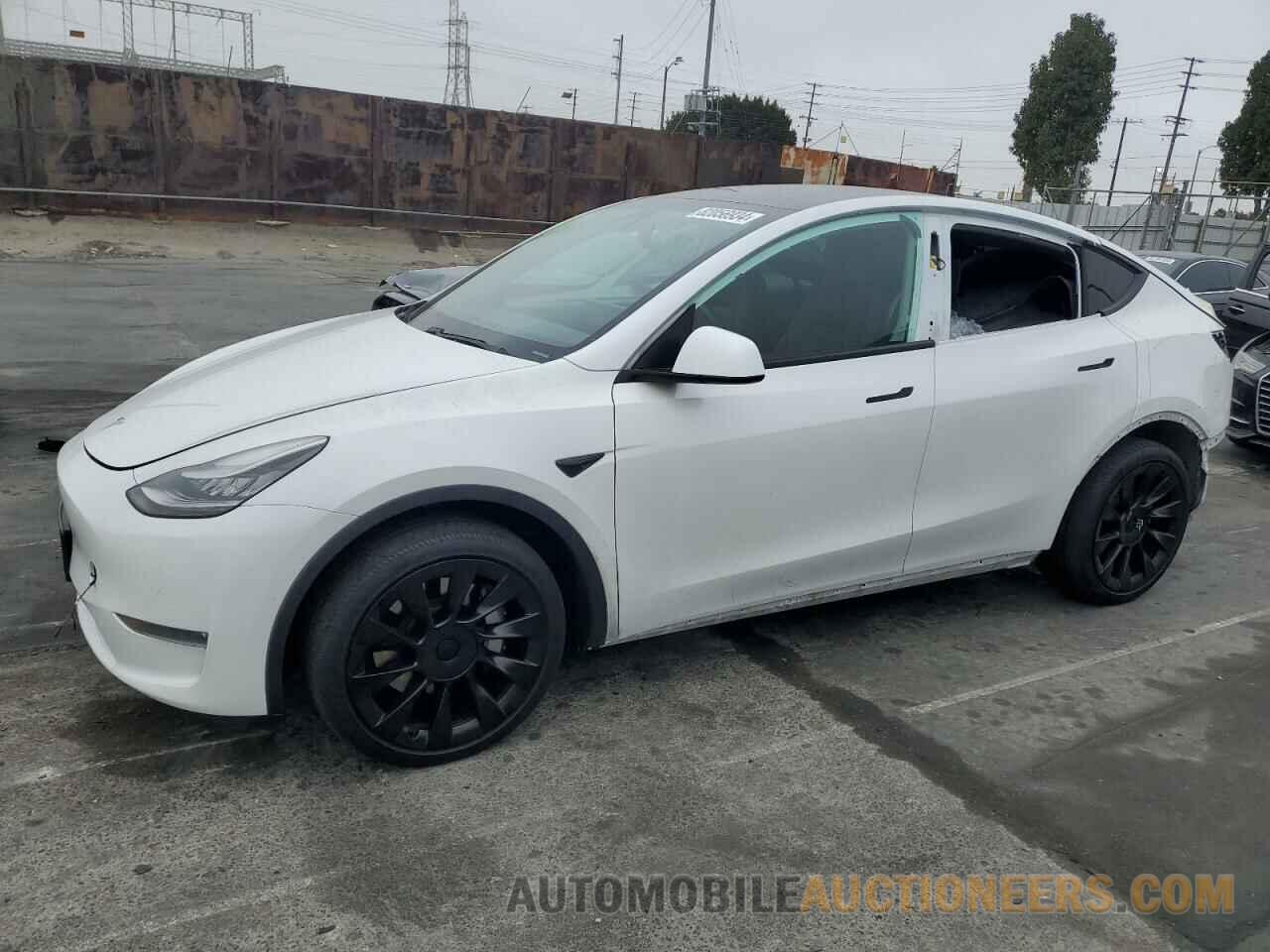 5YJYGDEE2LF045716 TESLA MODEL Y 2020