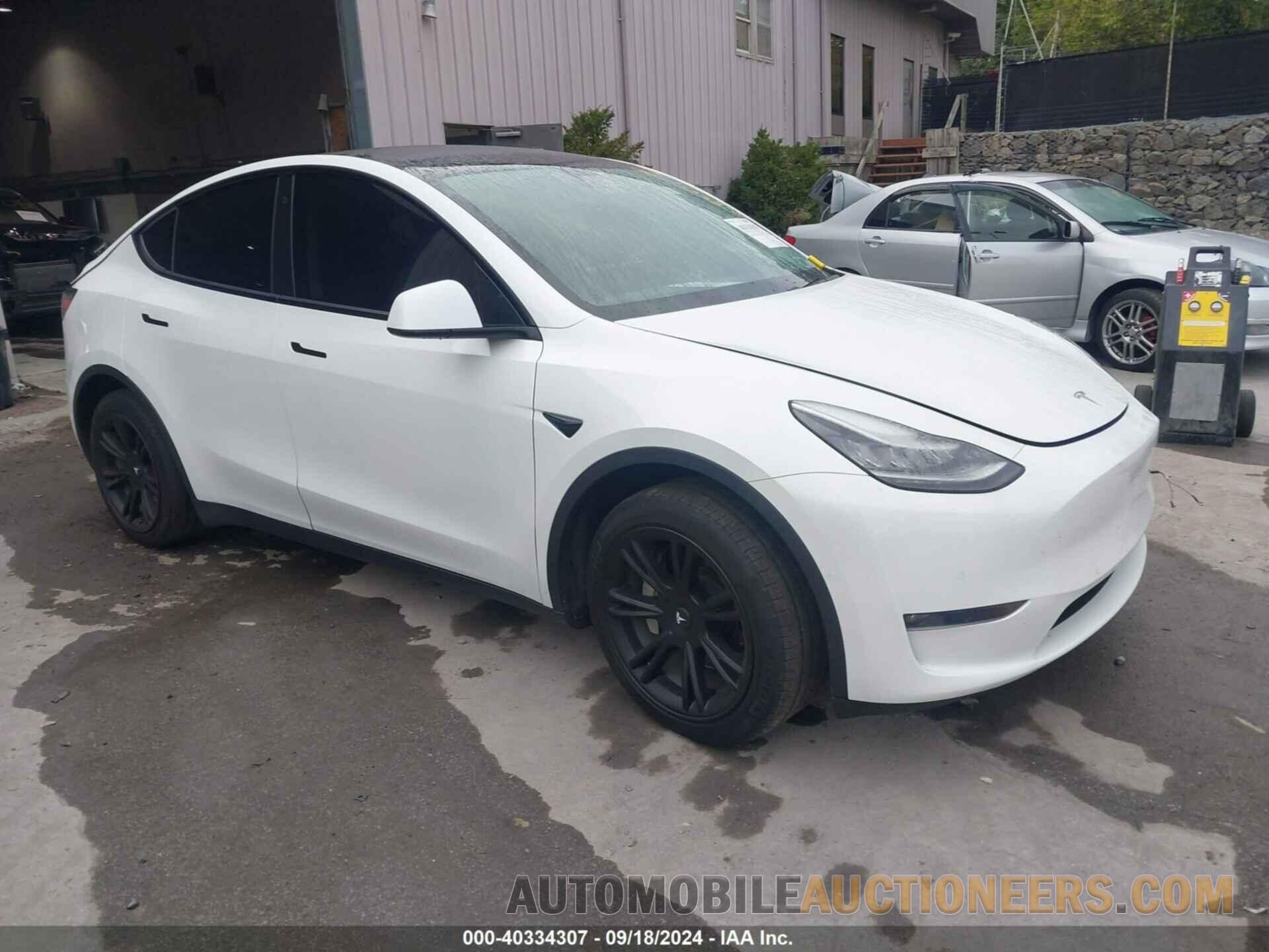 5YJYGDEE2LF055808 TESLA MODEL Y 2020