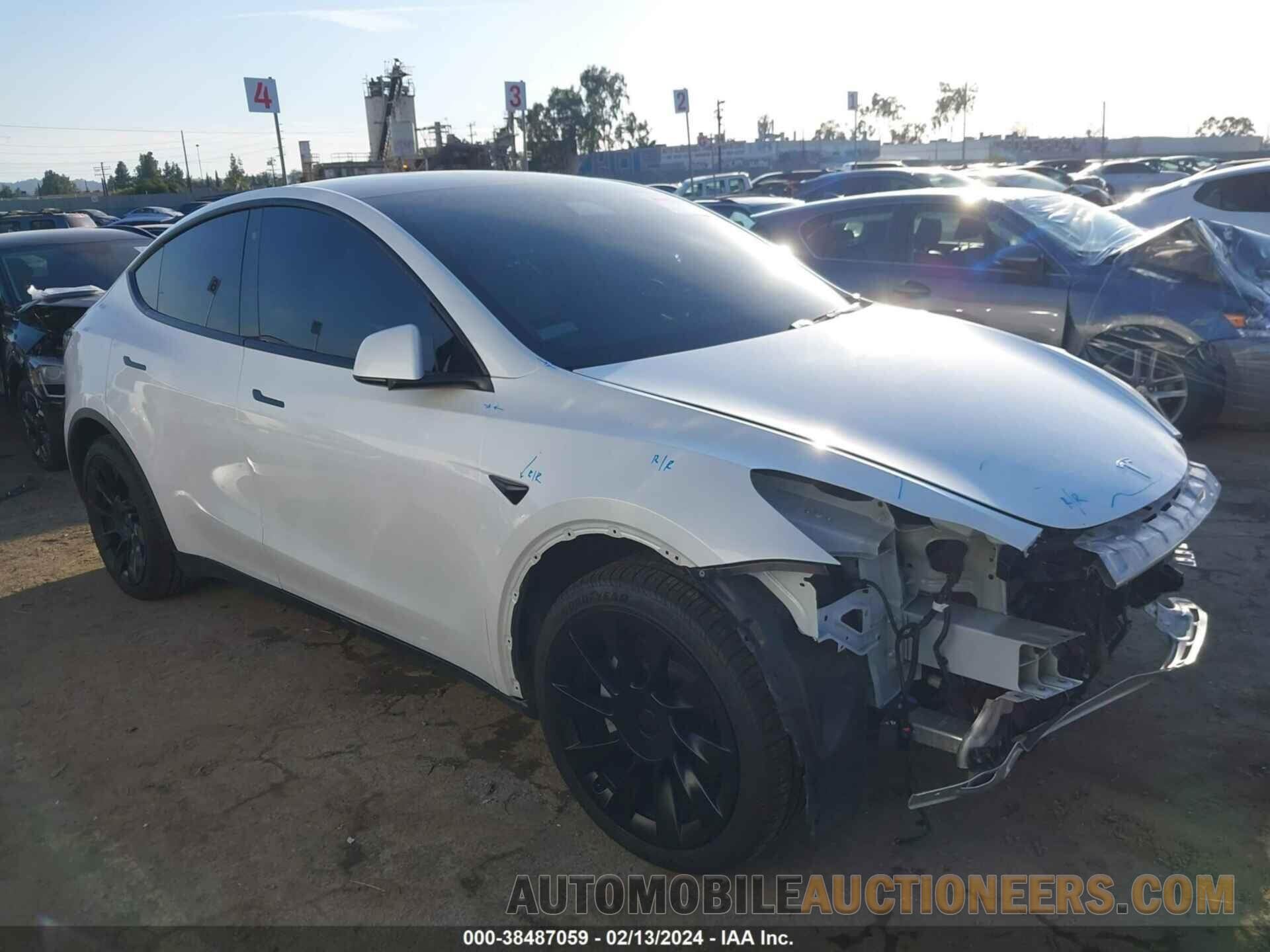 5YJYGDEE2LF058370 TESLA MODEL Y 2020