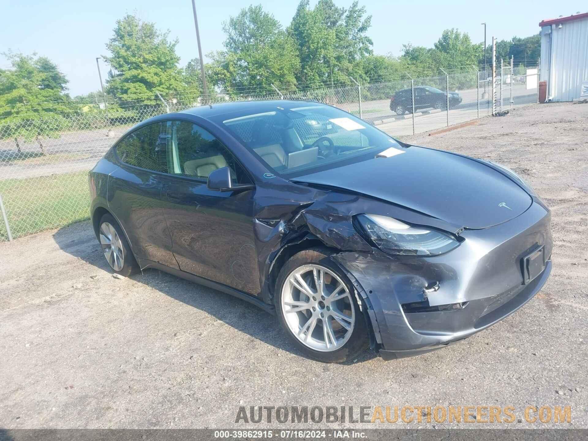 5YJYGDEE2MF068284 TESLA MODEL Y 2021