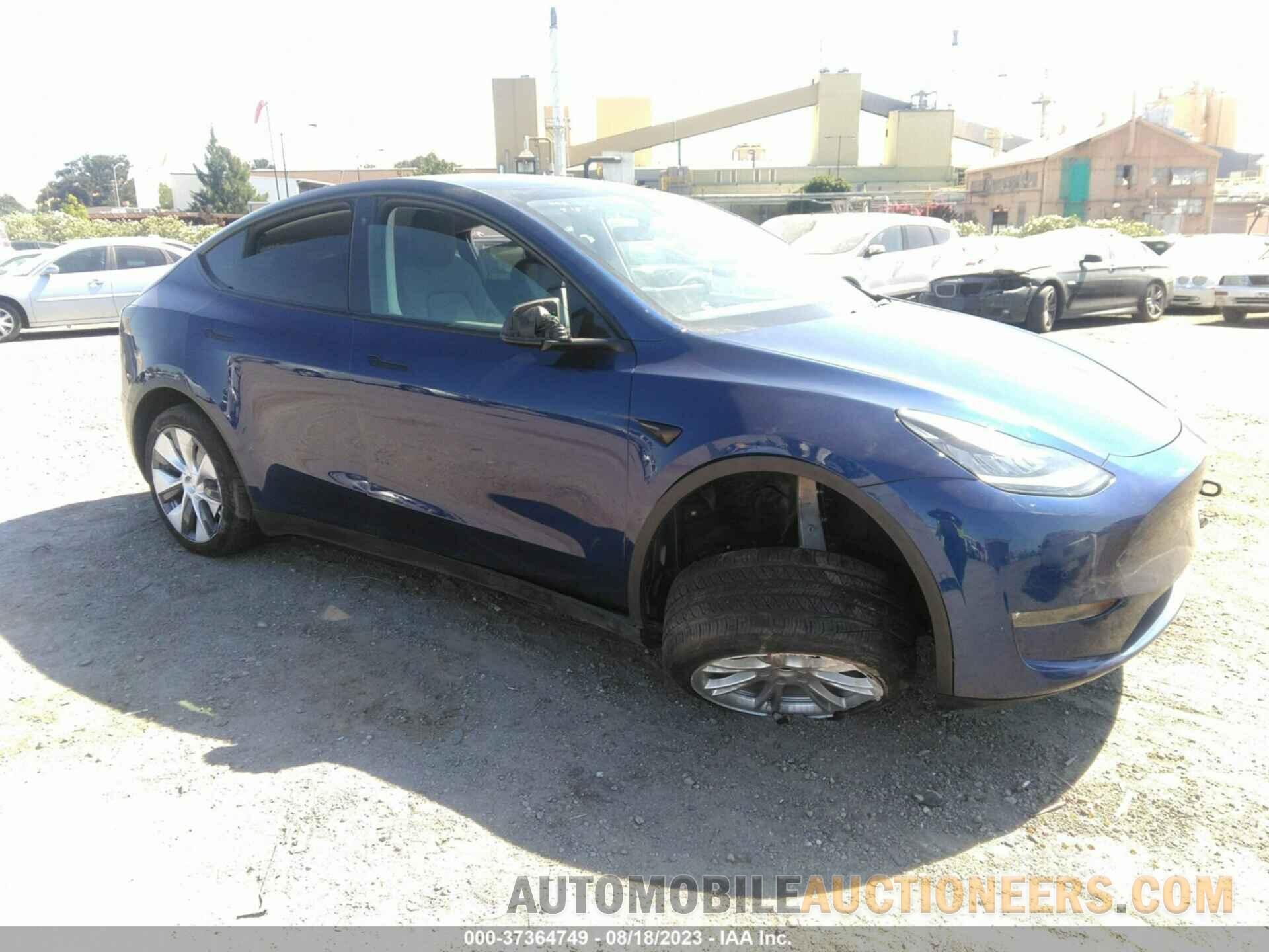 5YJYGDEE2MF073582 TESLA MODEL Y 2021