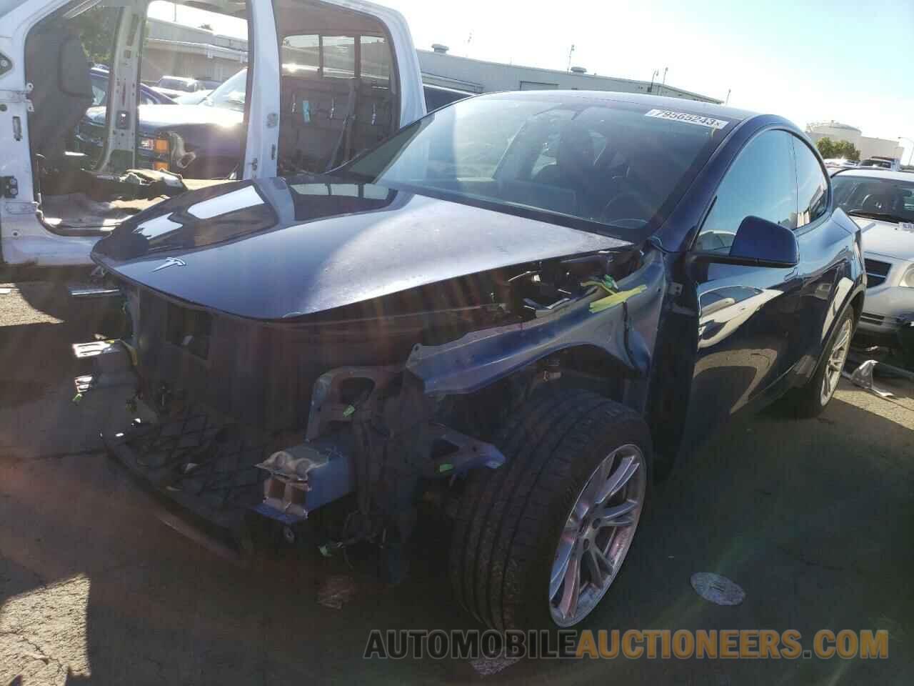 5YJYGDEE2MF074828 TESLA MODEL Y 2021