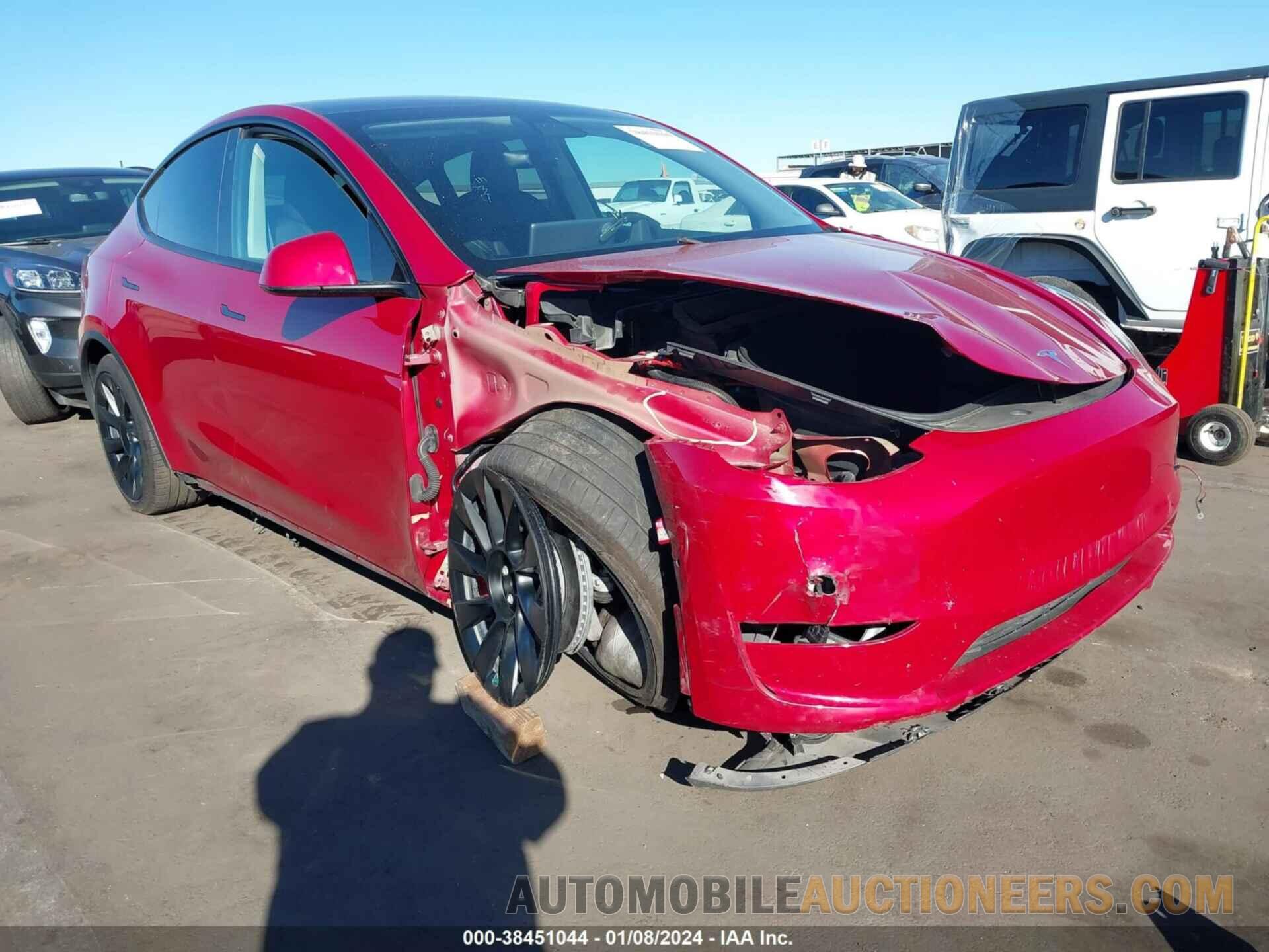 5YJYGDEE2MF084761 TESLA MODEL Y 2021