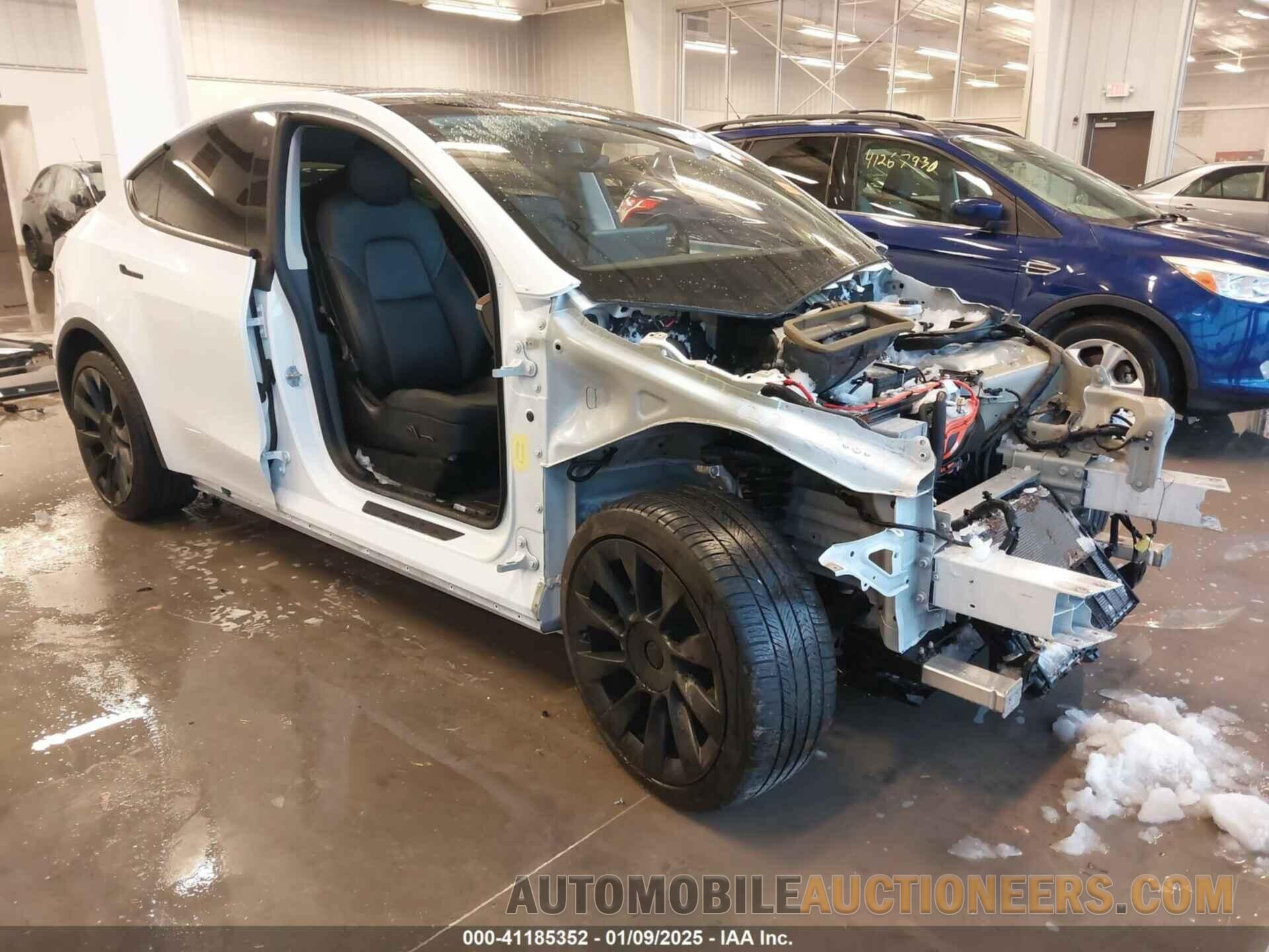 5YJYGDEE2MF084839 TESLA MODEL Y 2021