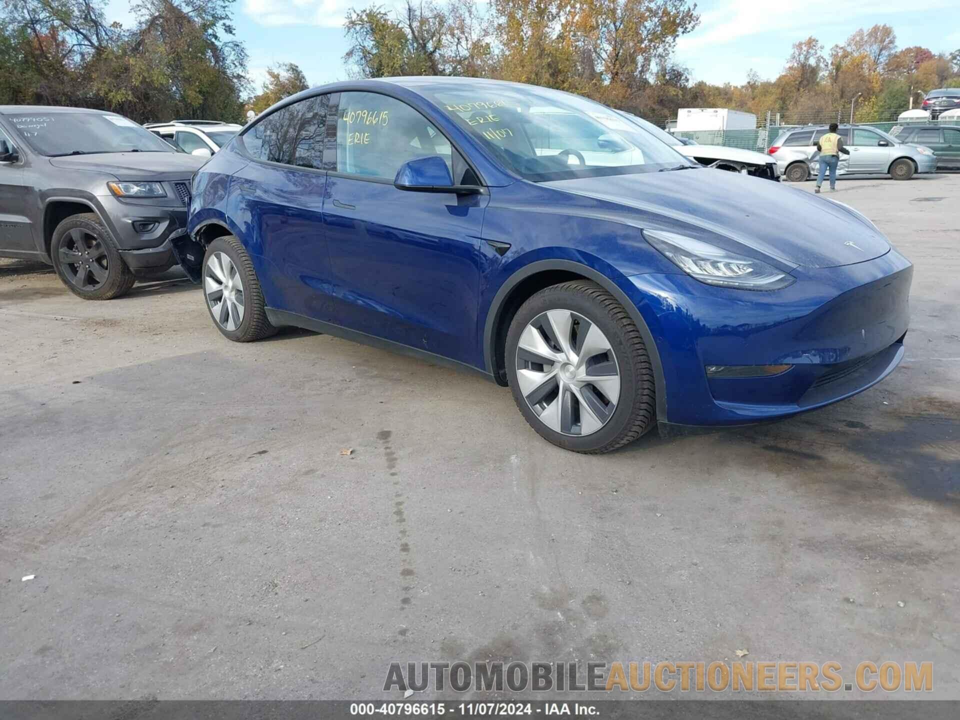 5YJYGDEE2MF099664 TESLA MODEL Y 2021