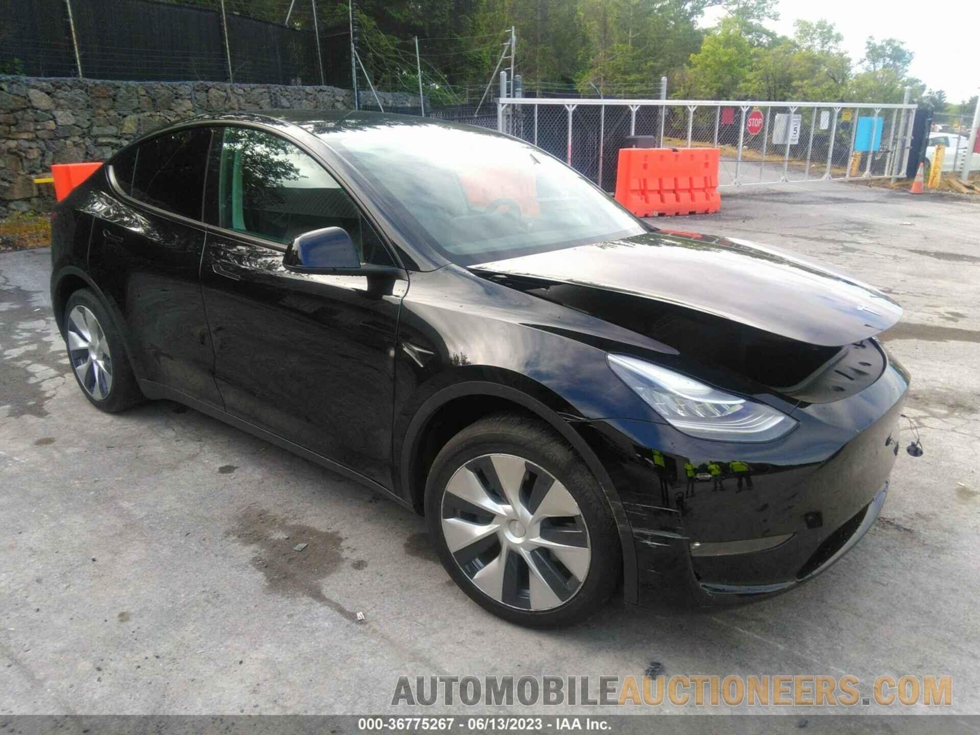 5YJYGDEE2MF146871 TESLA MODEL Y 2021