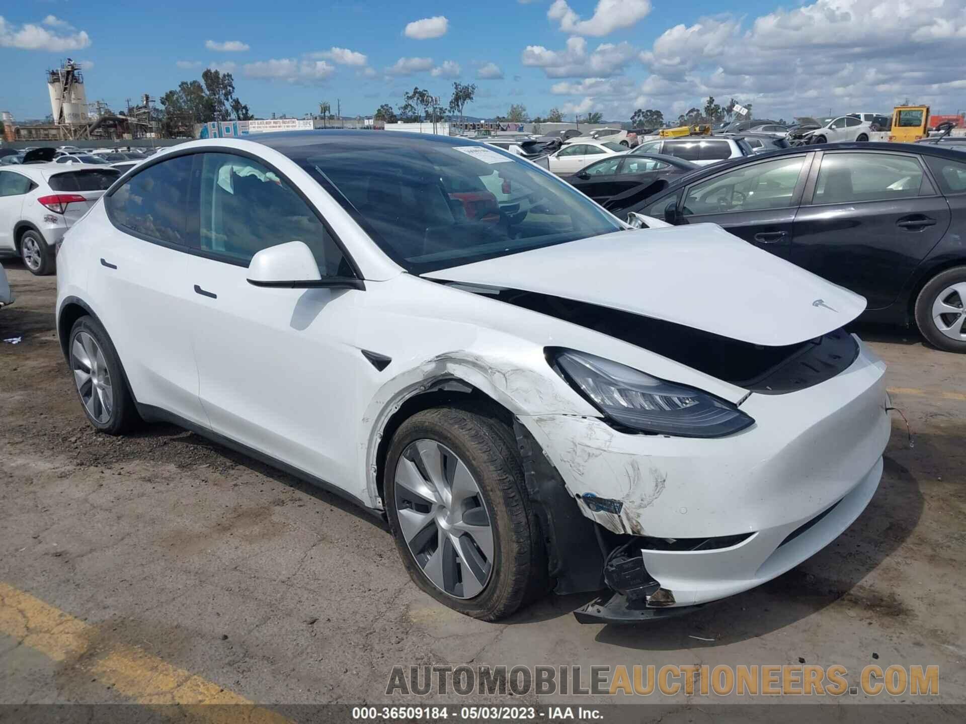 5YJYGDEE2MF180633 TESLA MODEL Y 2021