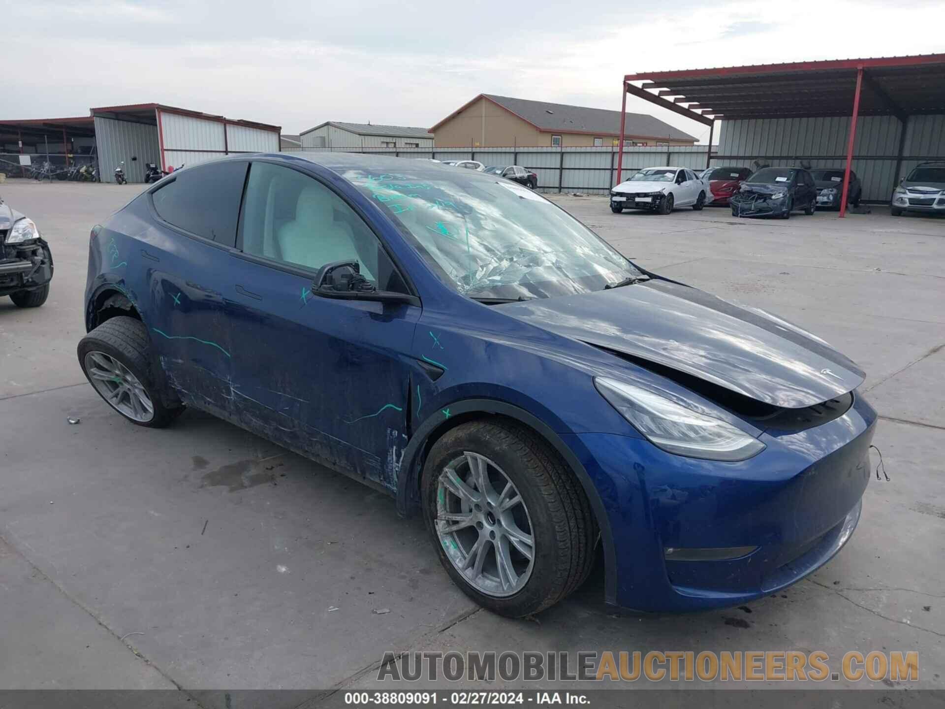 5YJYGDEE2MF193026 TESLA MODEL Y 2021