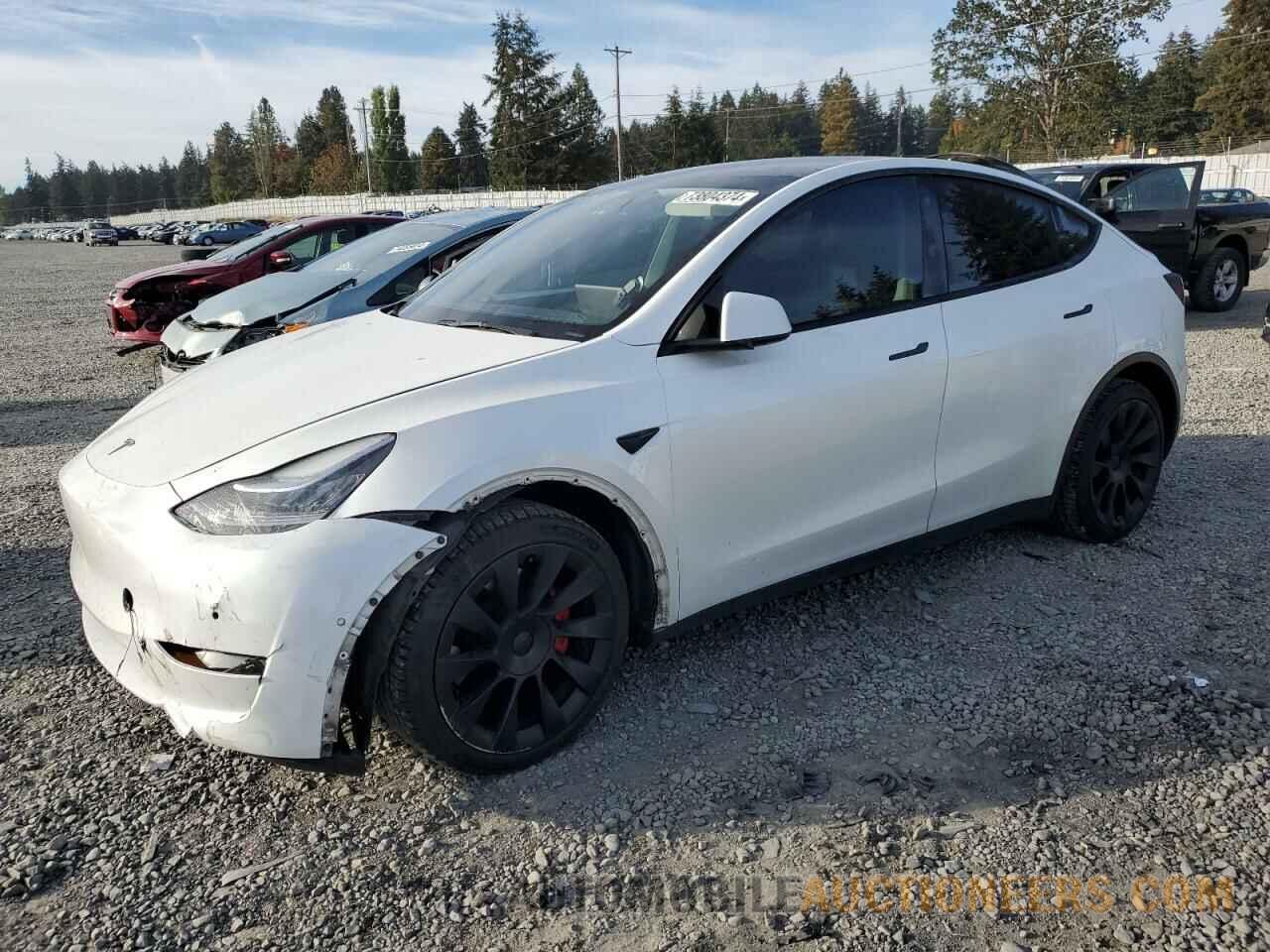 5YJYGDEE2MF213310 TESLA MODEL Y 2021