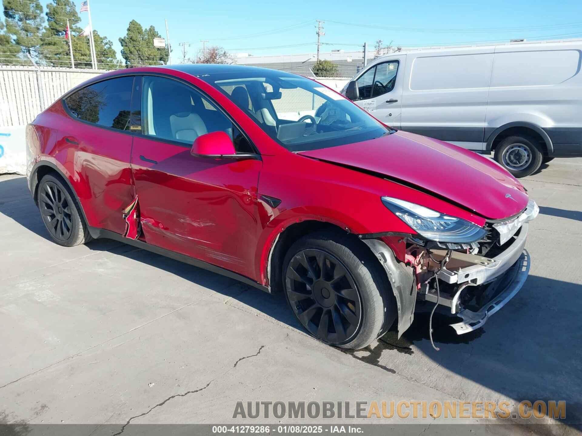 5YJYGDEE2MF213405 TESLA MODEL Y 2021