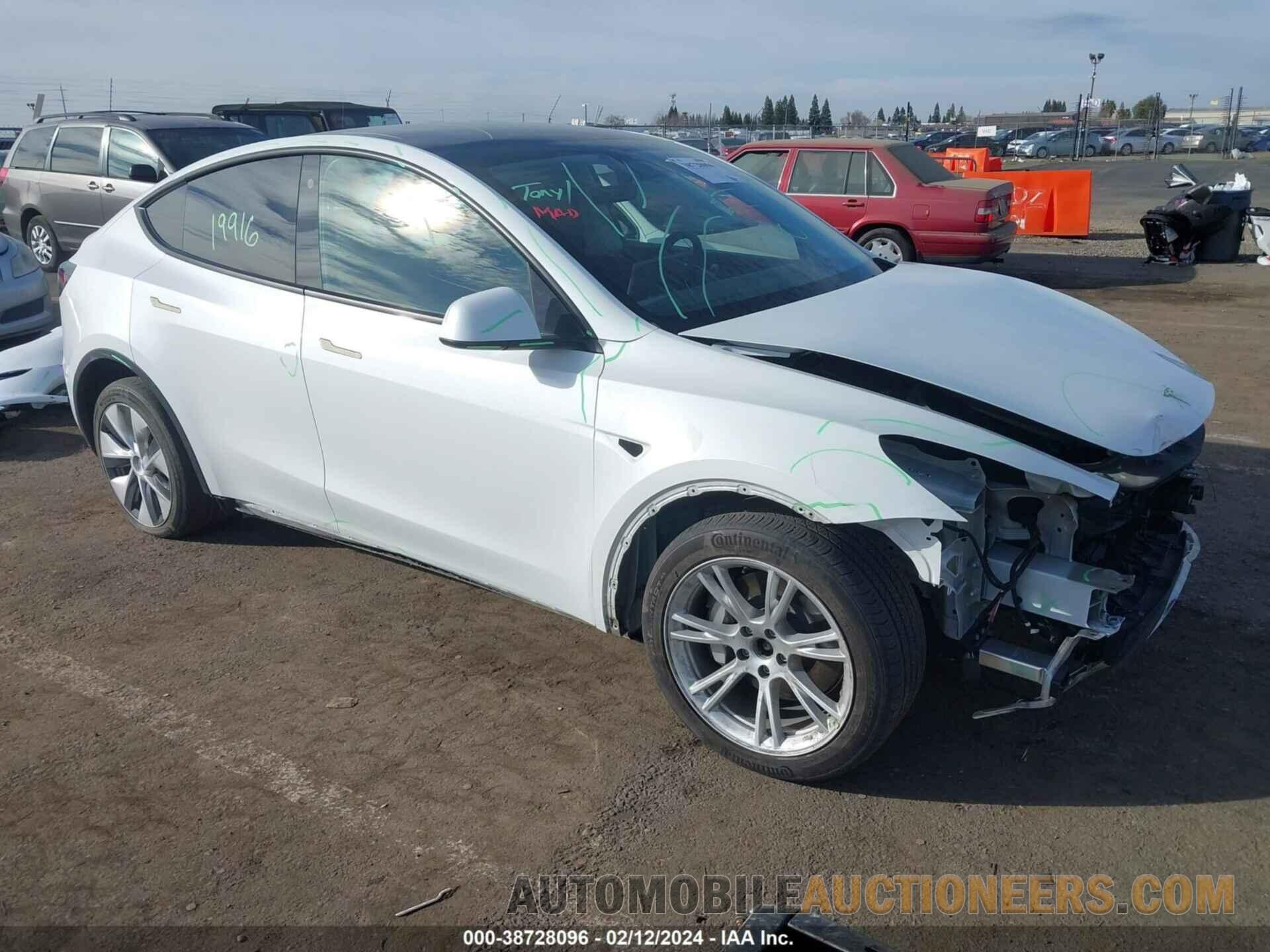 5YJYGDEE2MF225313 TESLA MODEL Y 2021