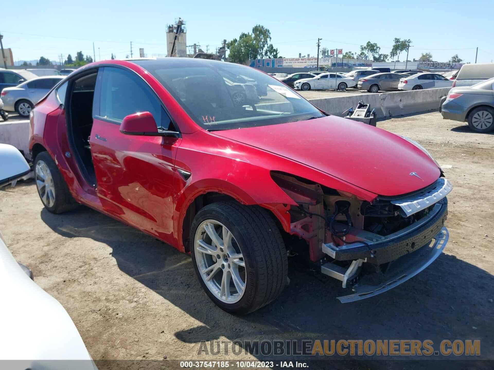 5YJYGDEE2MF231709 TESLA MODEL Y 2021