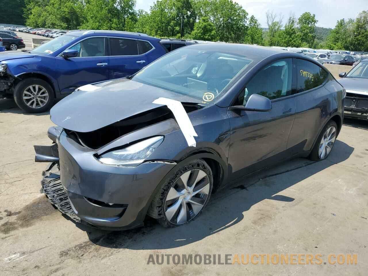 5YJYGDEE2MF242130 TESLA MODEL Y 2021