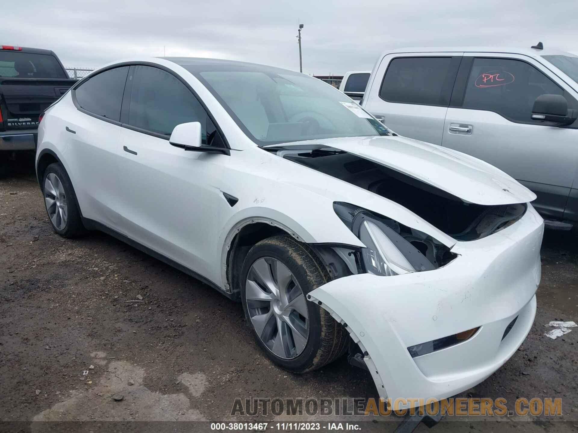 5YJYGDEE2MF246825 TESLA MODEL Y 2021