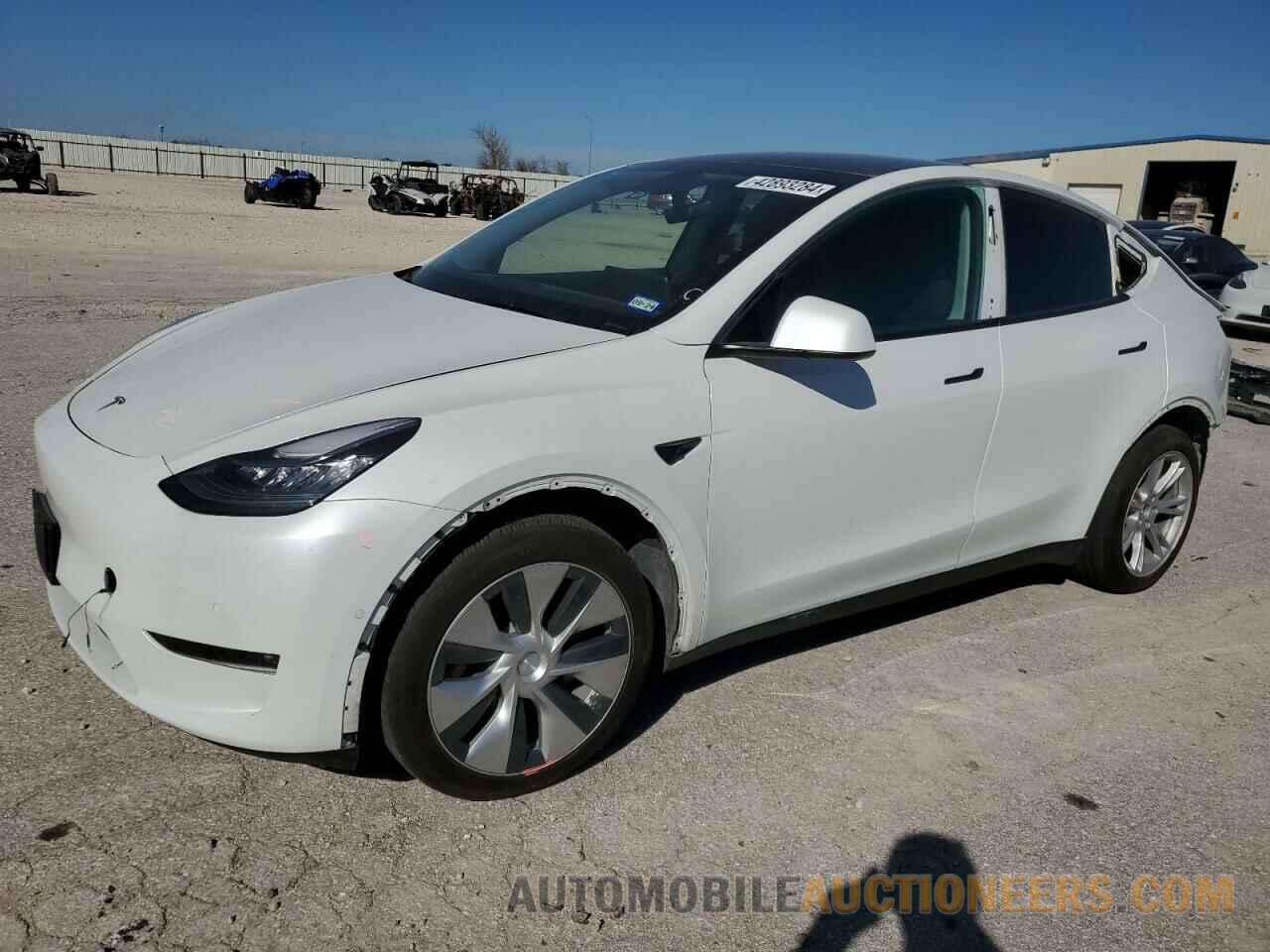 5YJYGDEE2MF258599 TESLA MODEL Y 2021