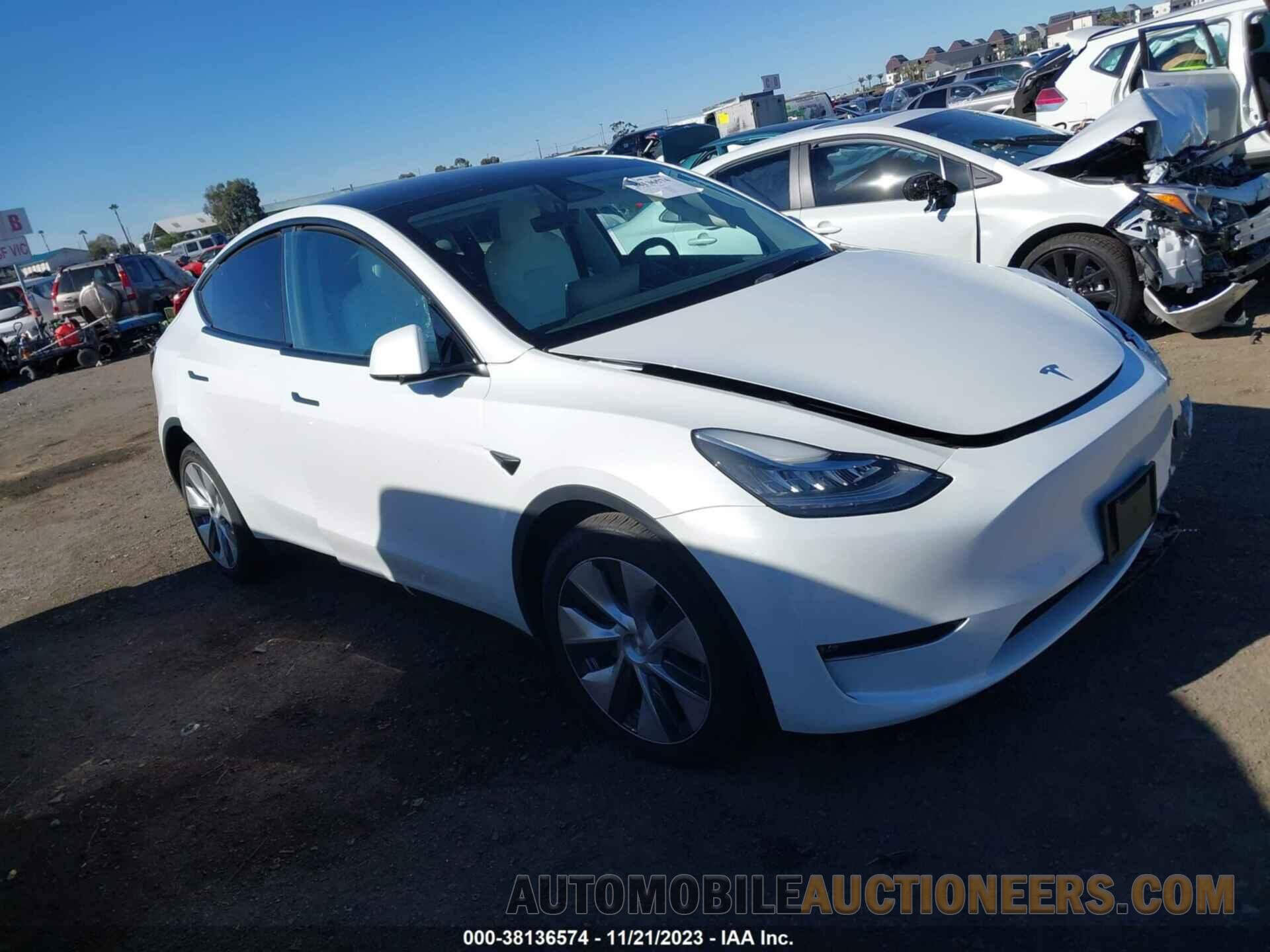 5YJYGDEE2MF258912 TESLA MODEL Y 2021